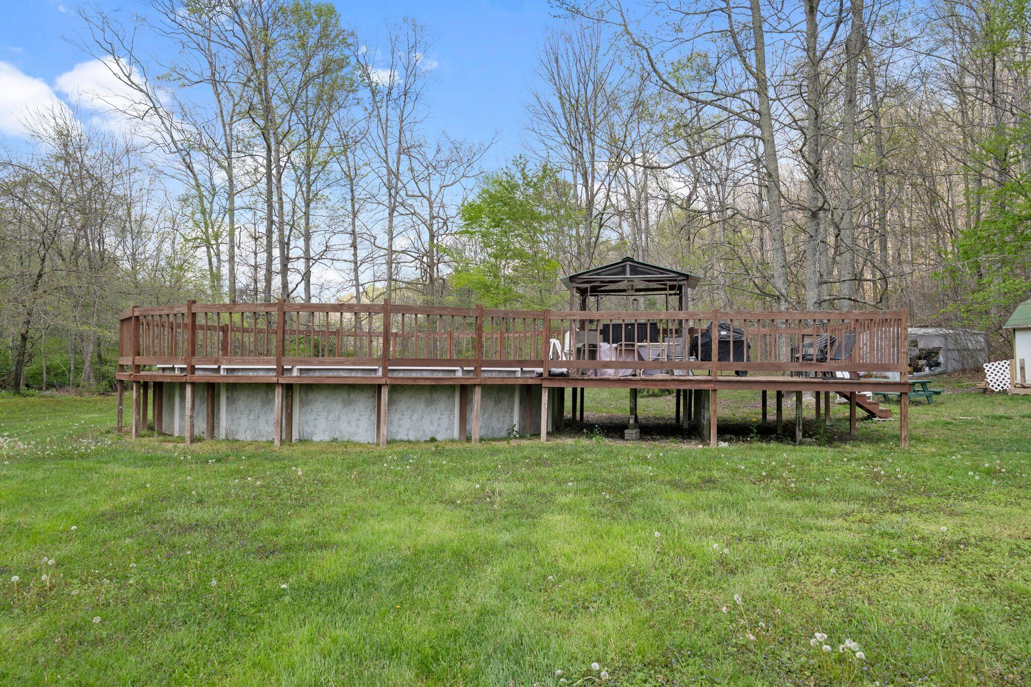 2020 Maple Swamp Road