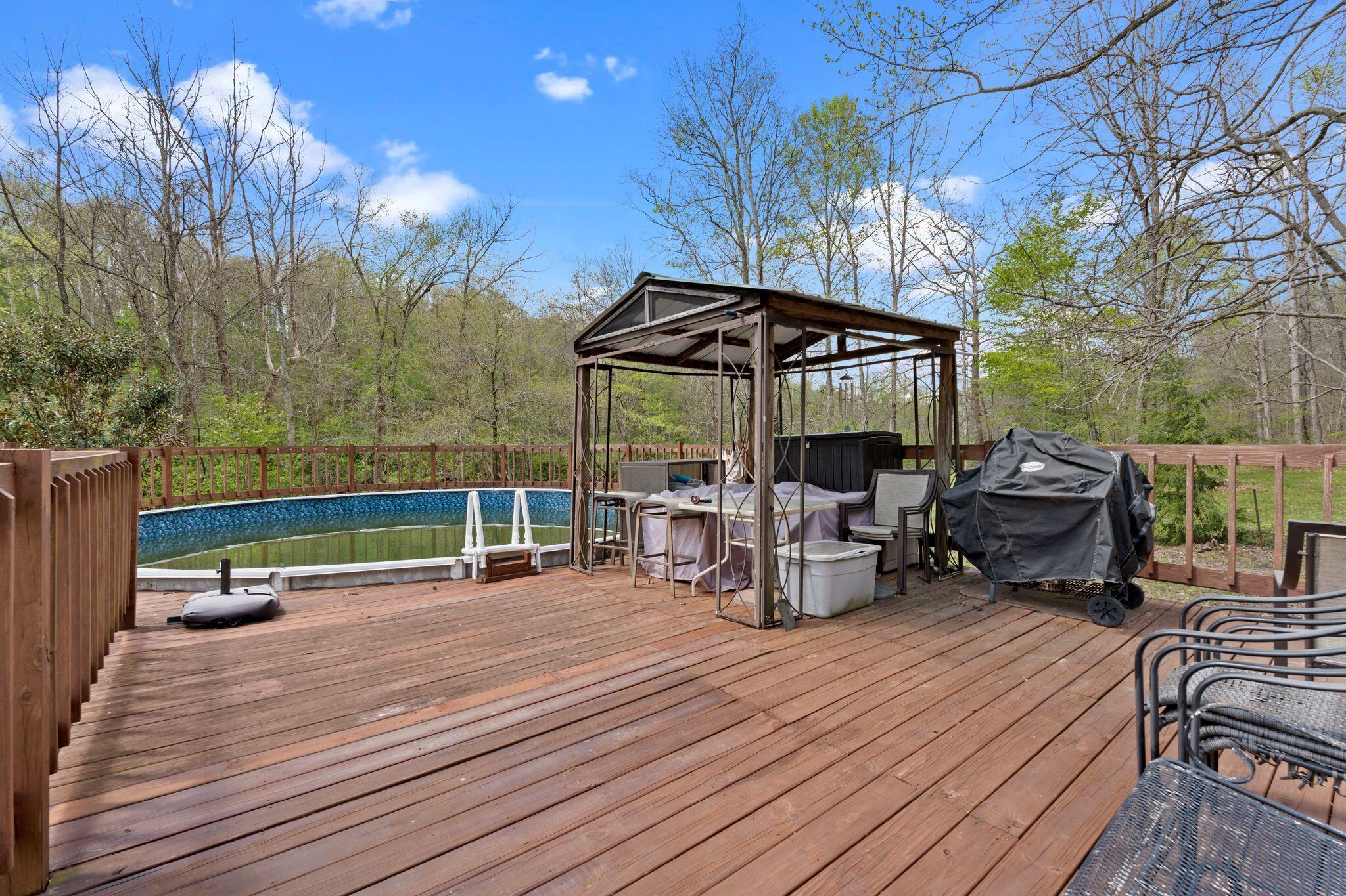 2020 Maple Swamp Road