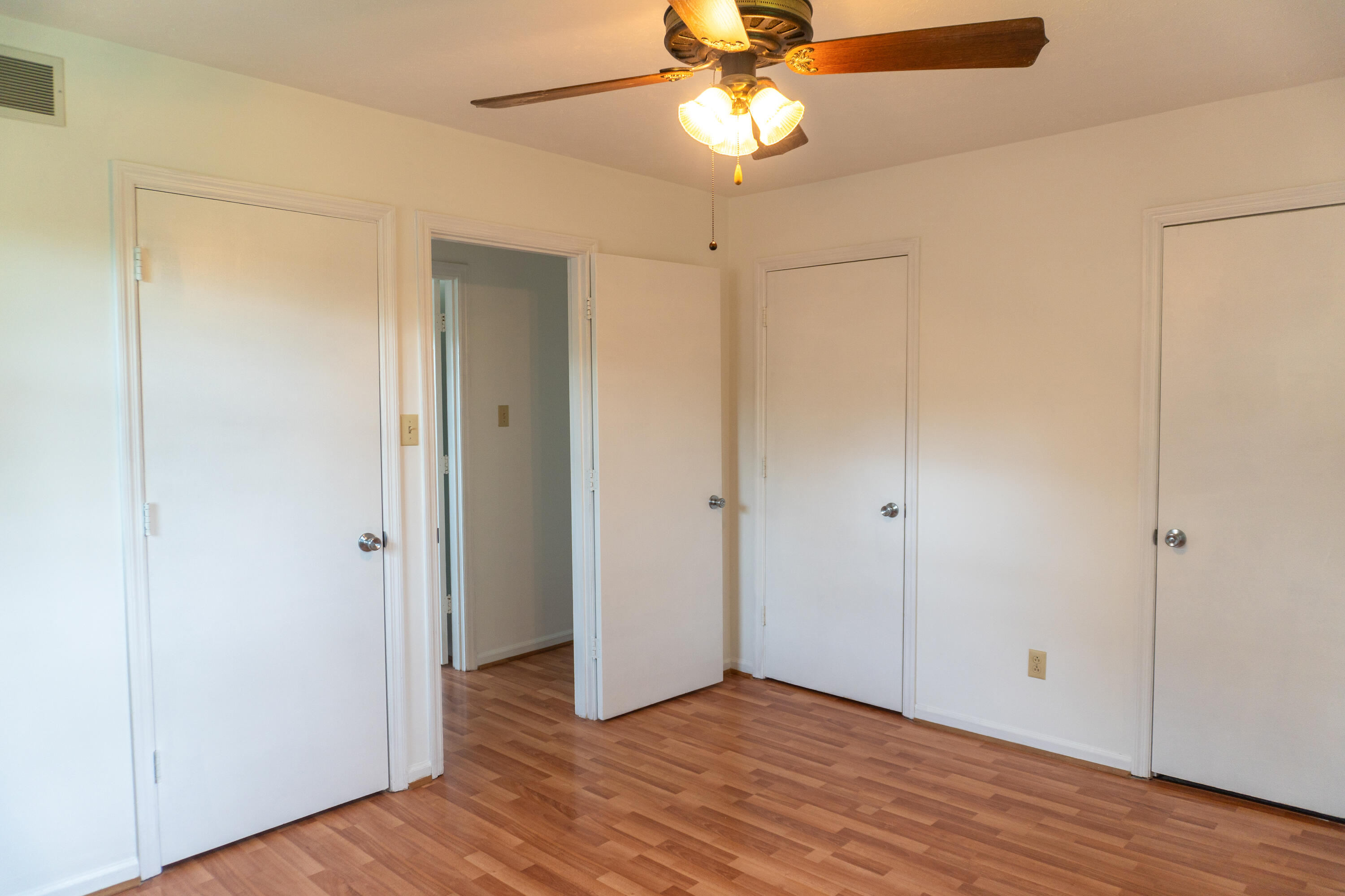 266 Tangley Way