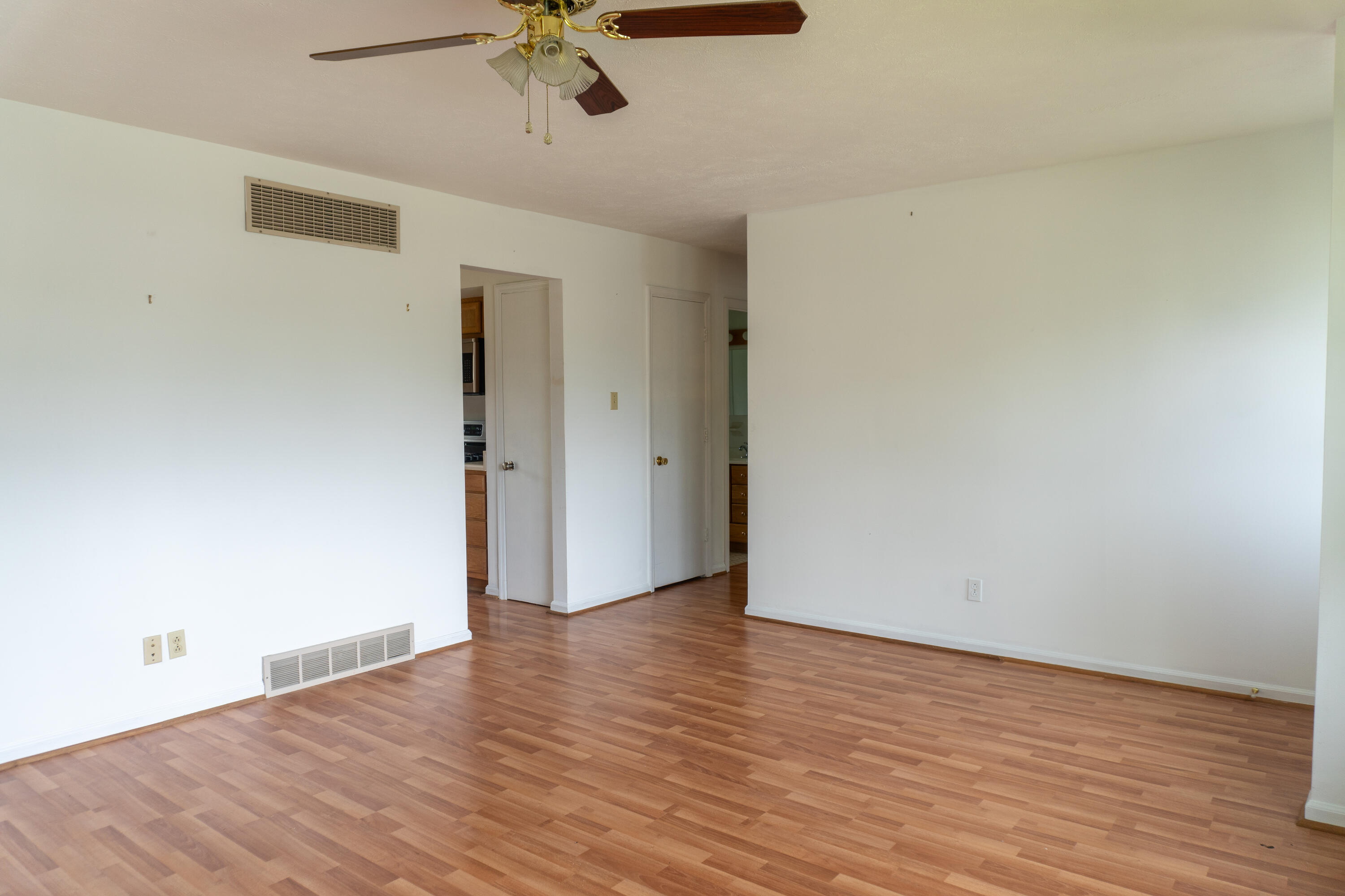 266 Tangley Way