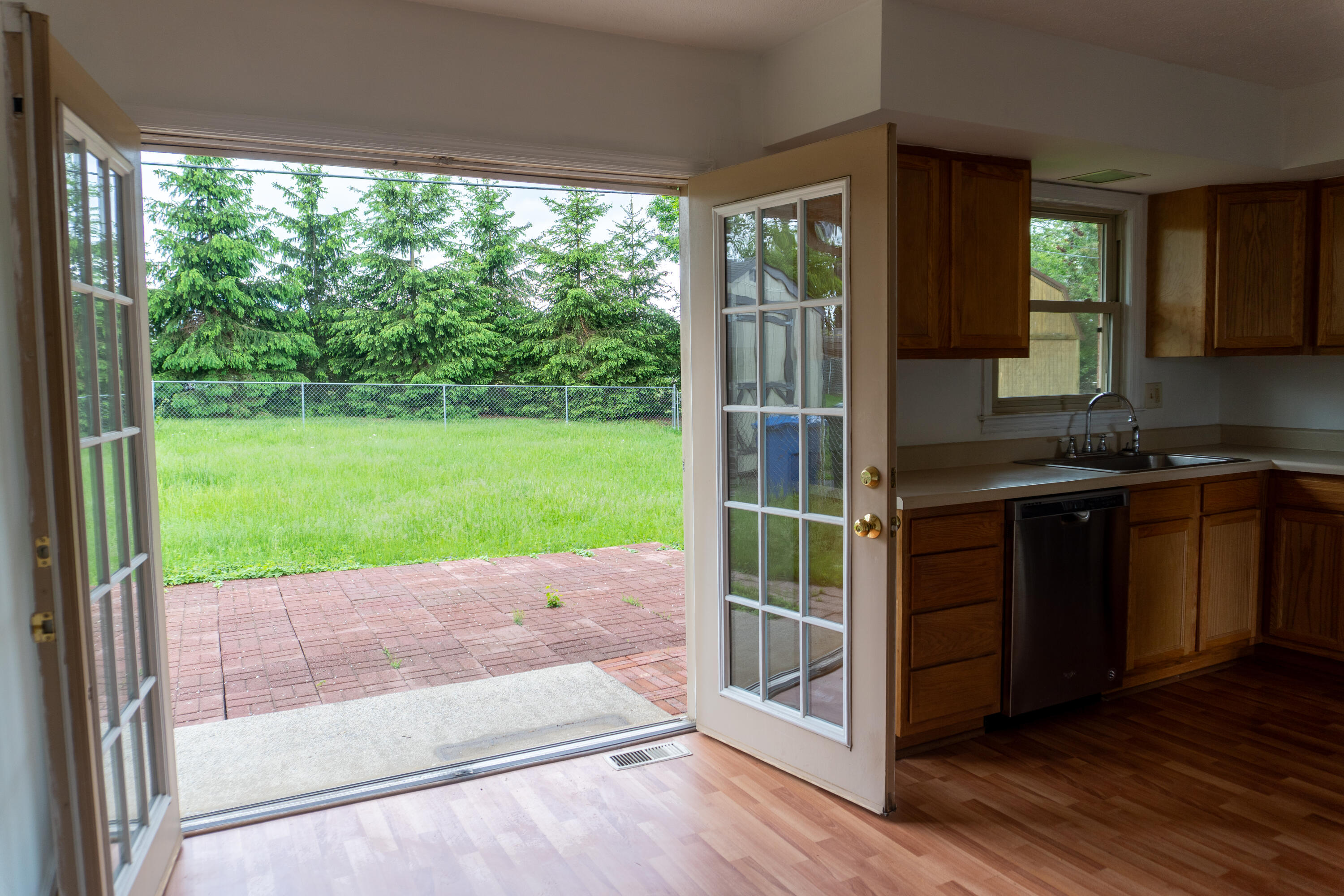 266 Tangley Way