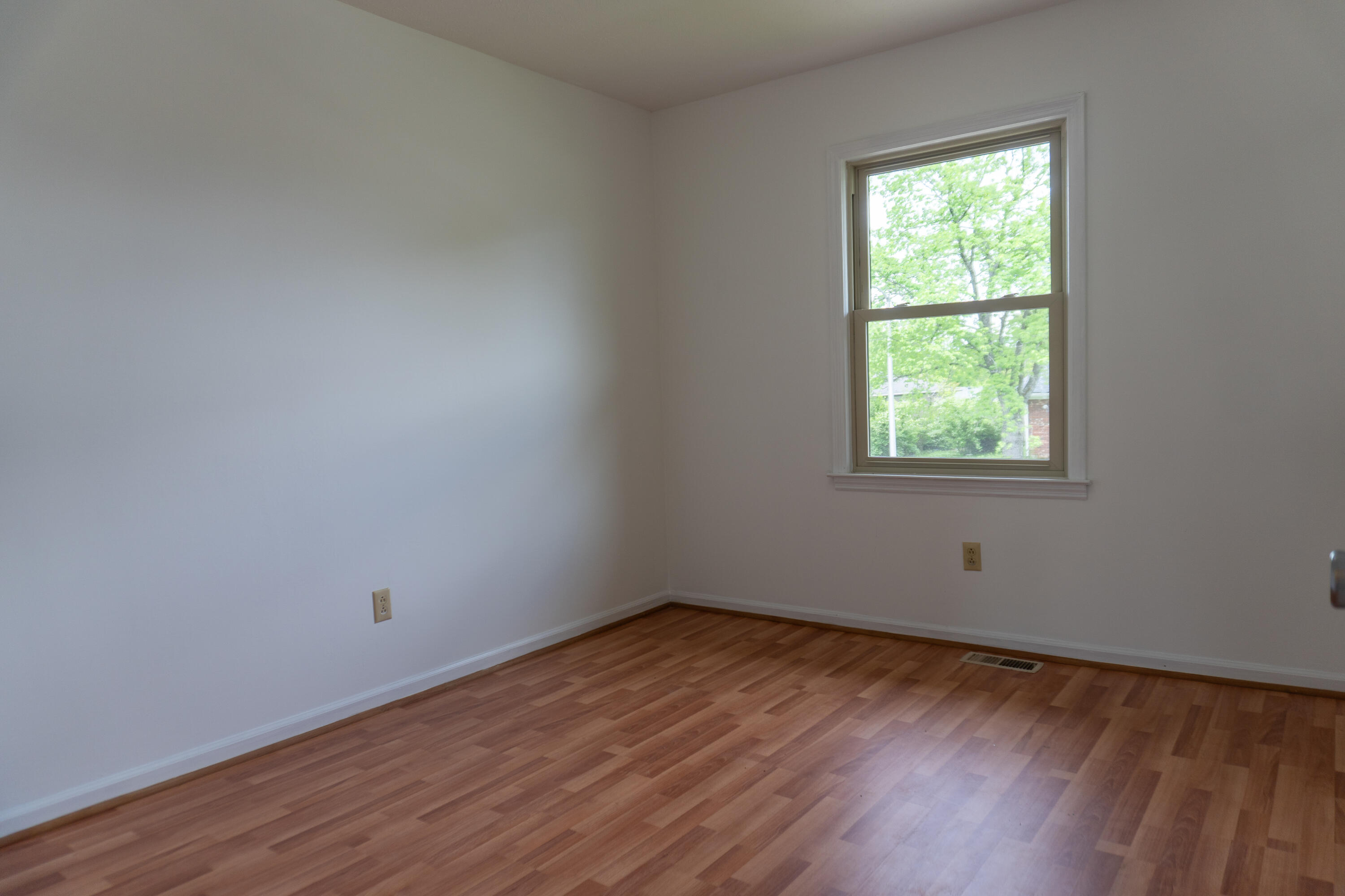 266 Tangley Way