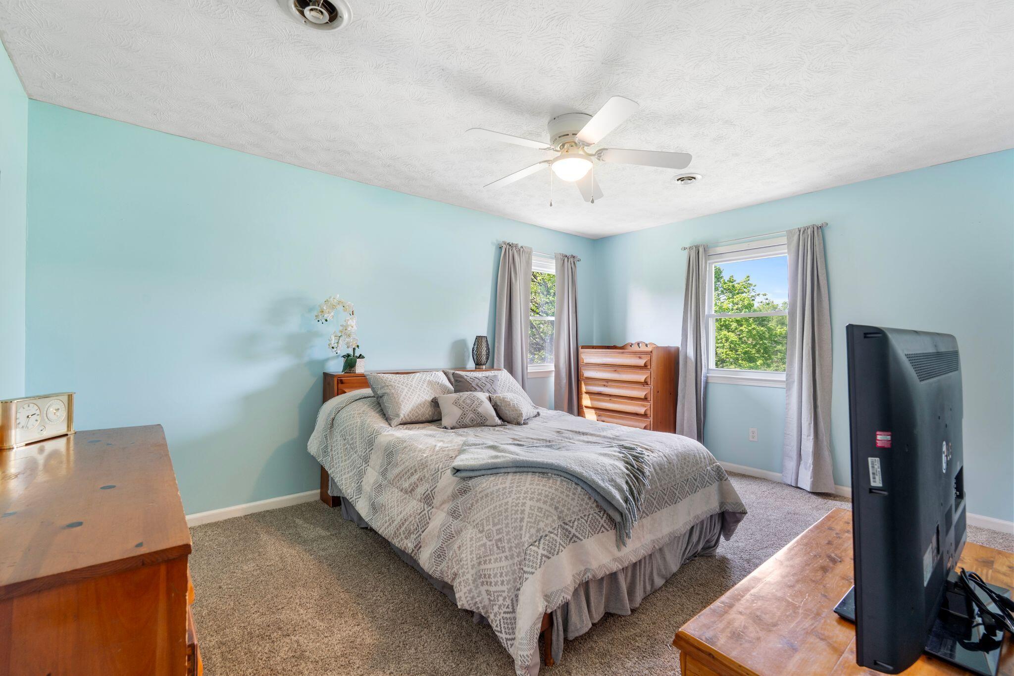 142 Edgewood Drive