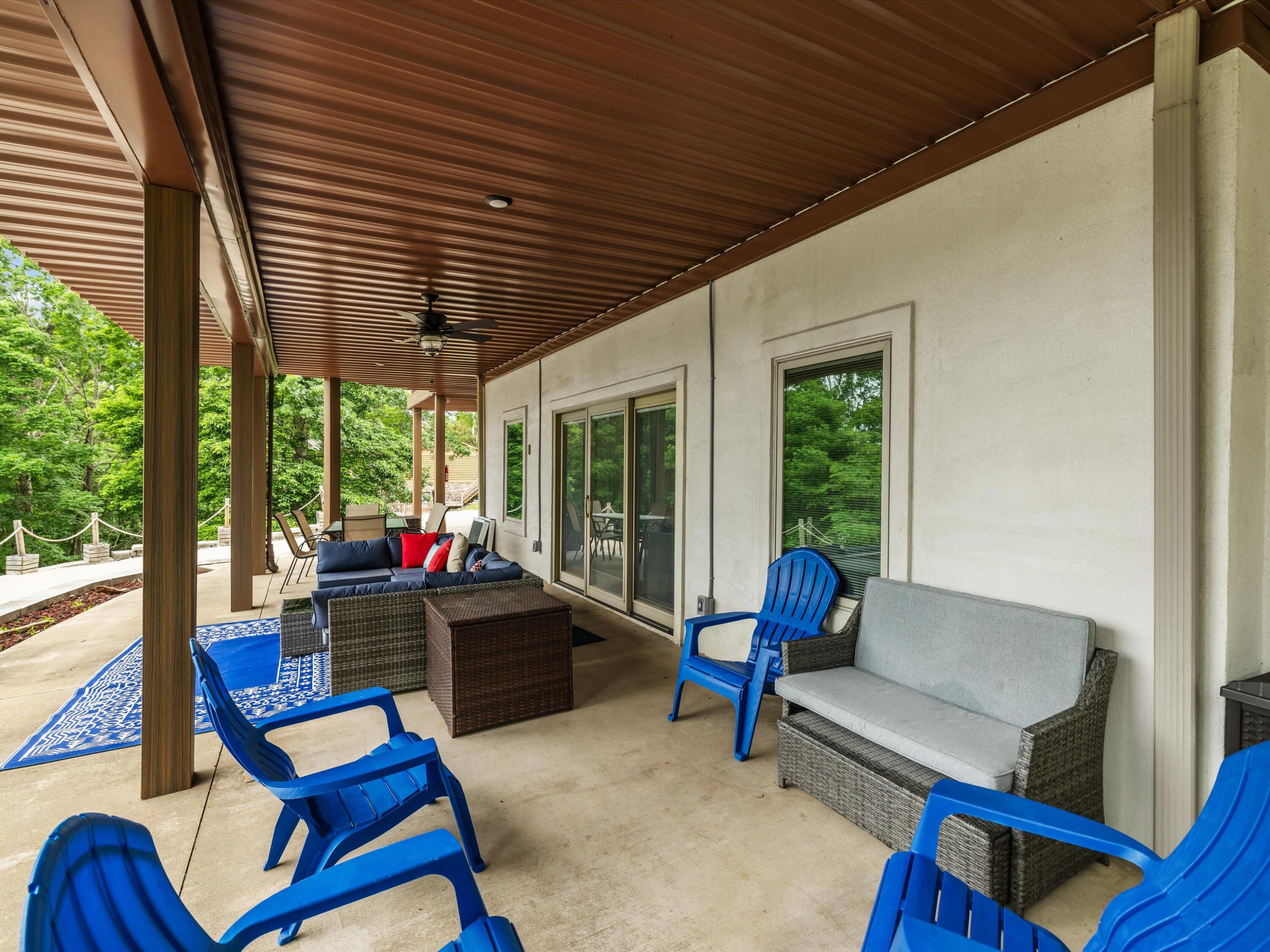 389 Lakeview Drive