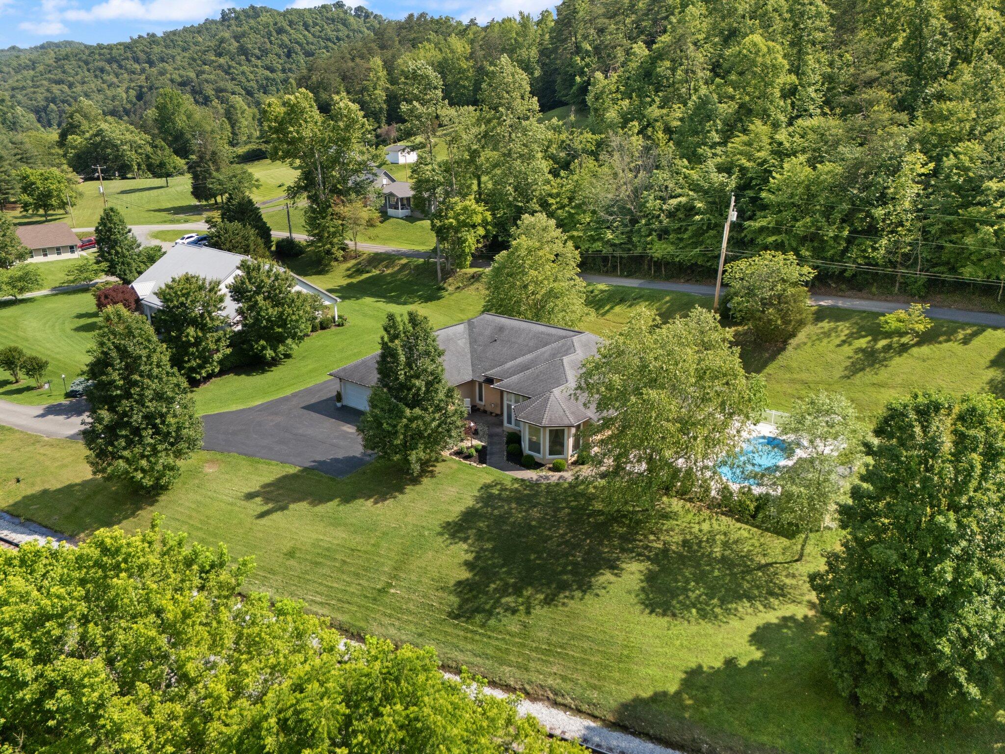 95 Reel View Drive