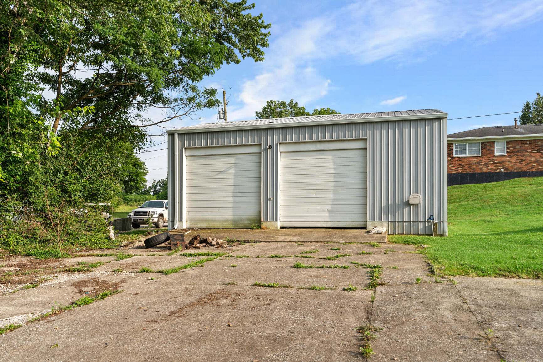 640 Jones Lane