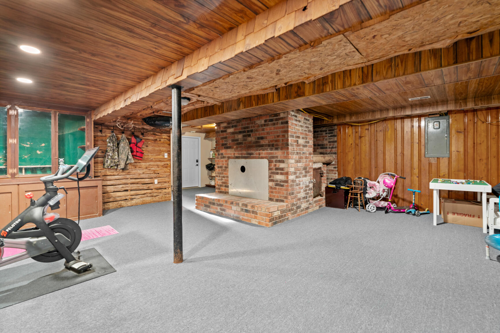 640 Jones Lane