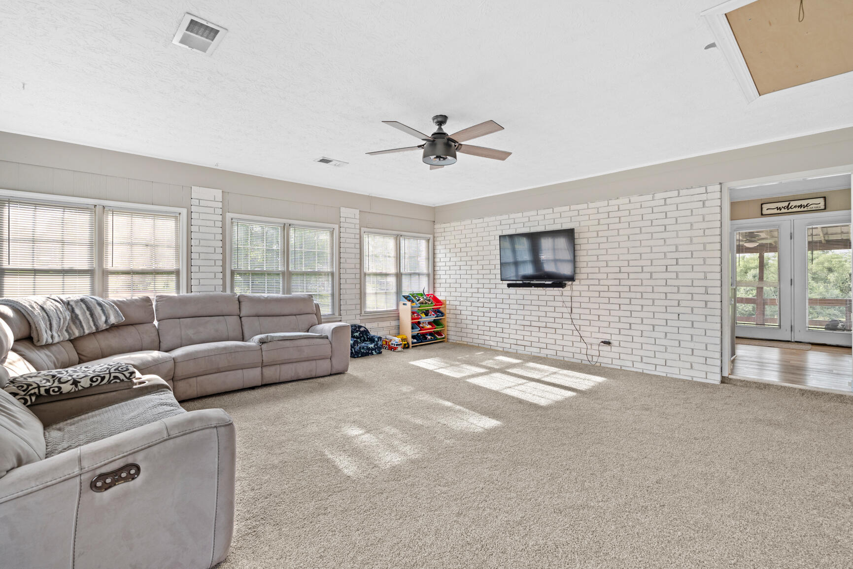 640 Jones Lane