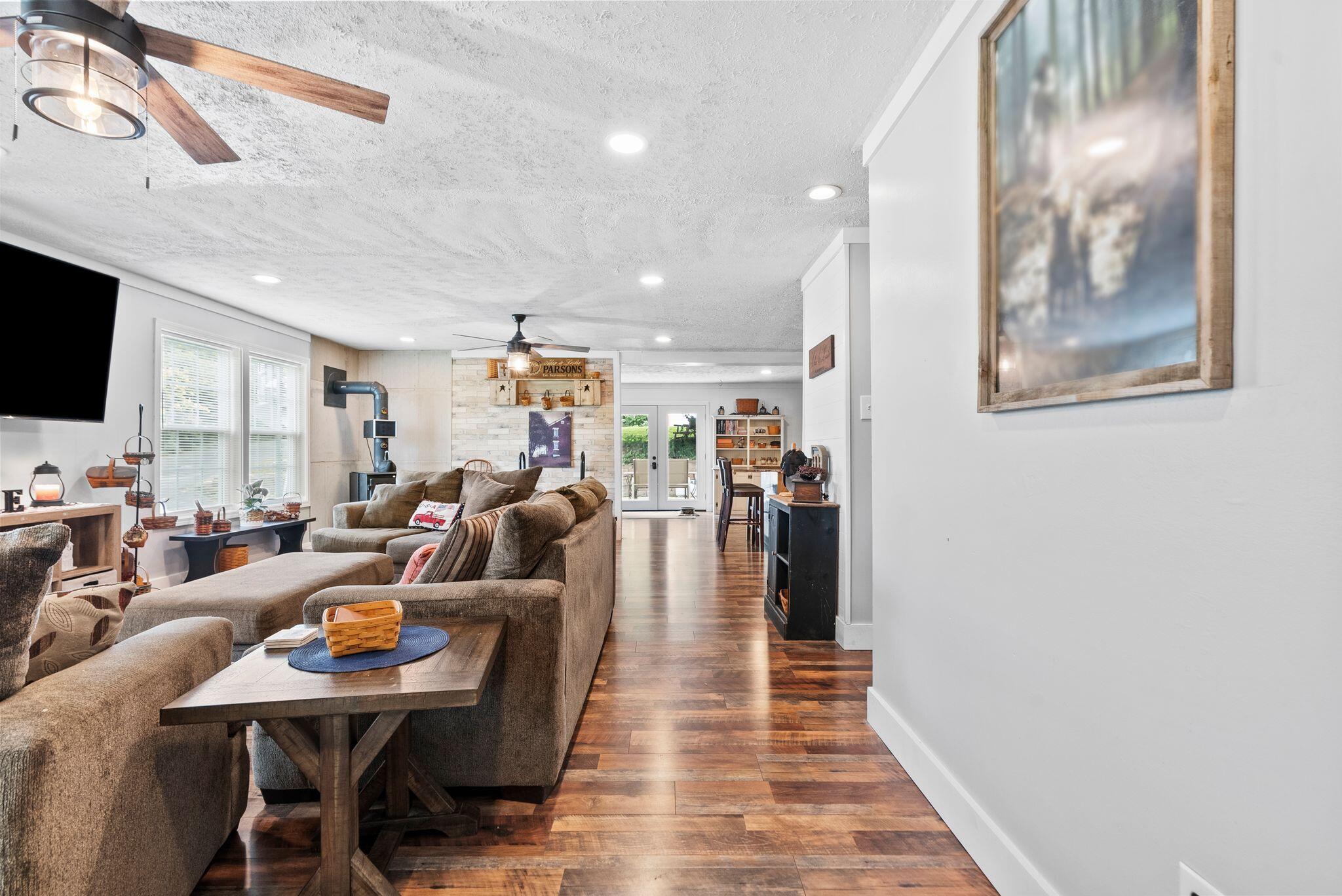 170 Davistown Road
