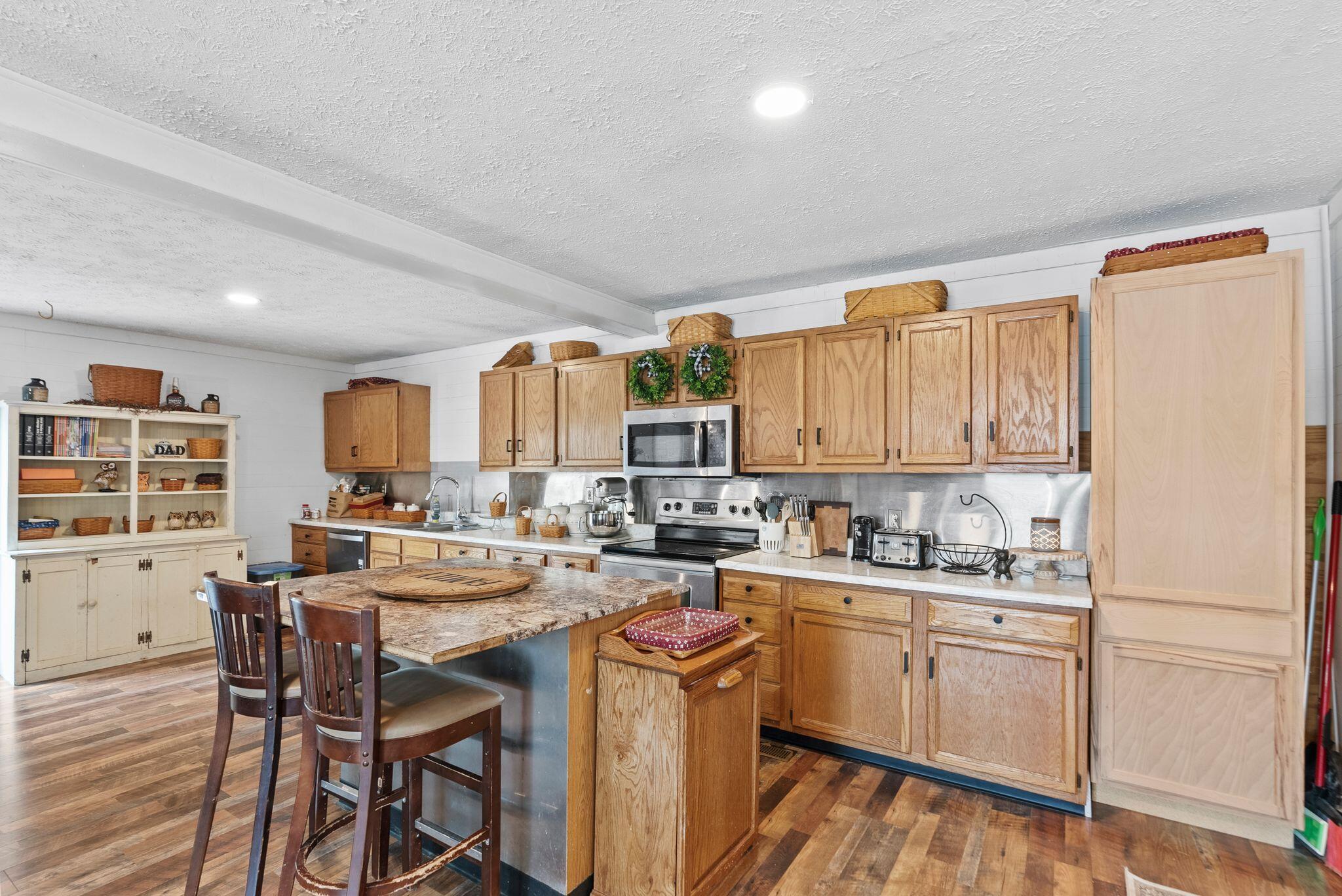 170 Davistown Road