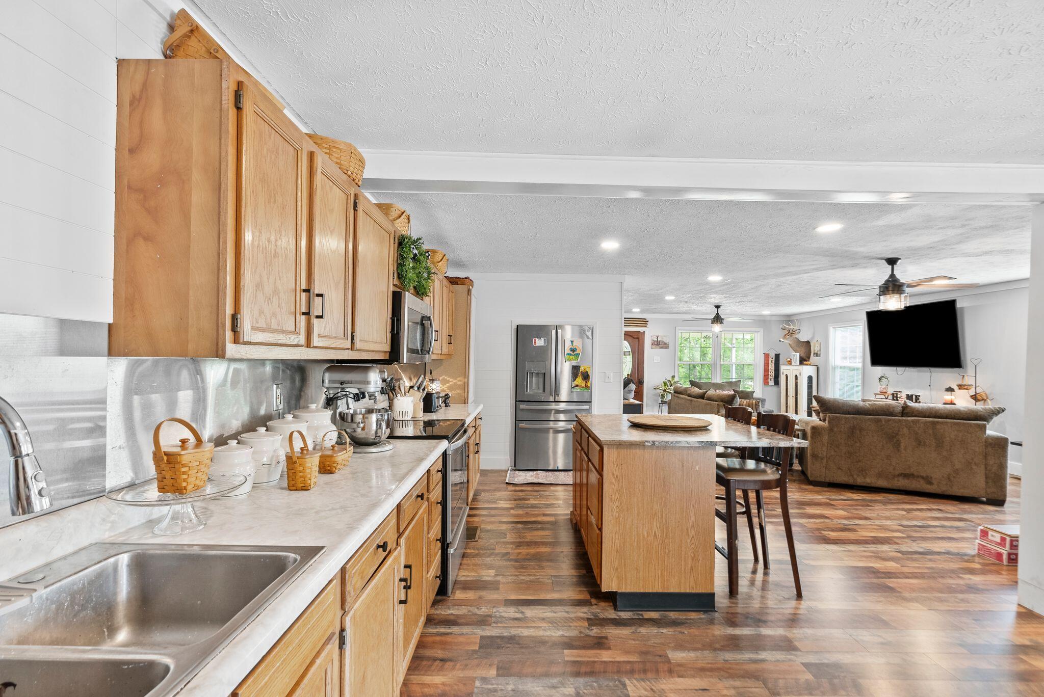 170 Davistown Road