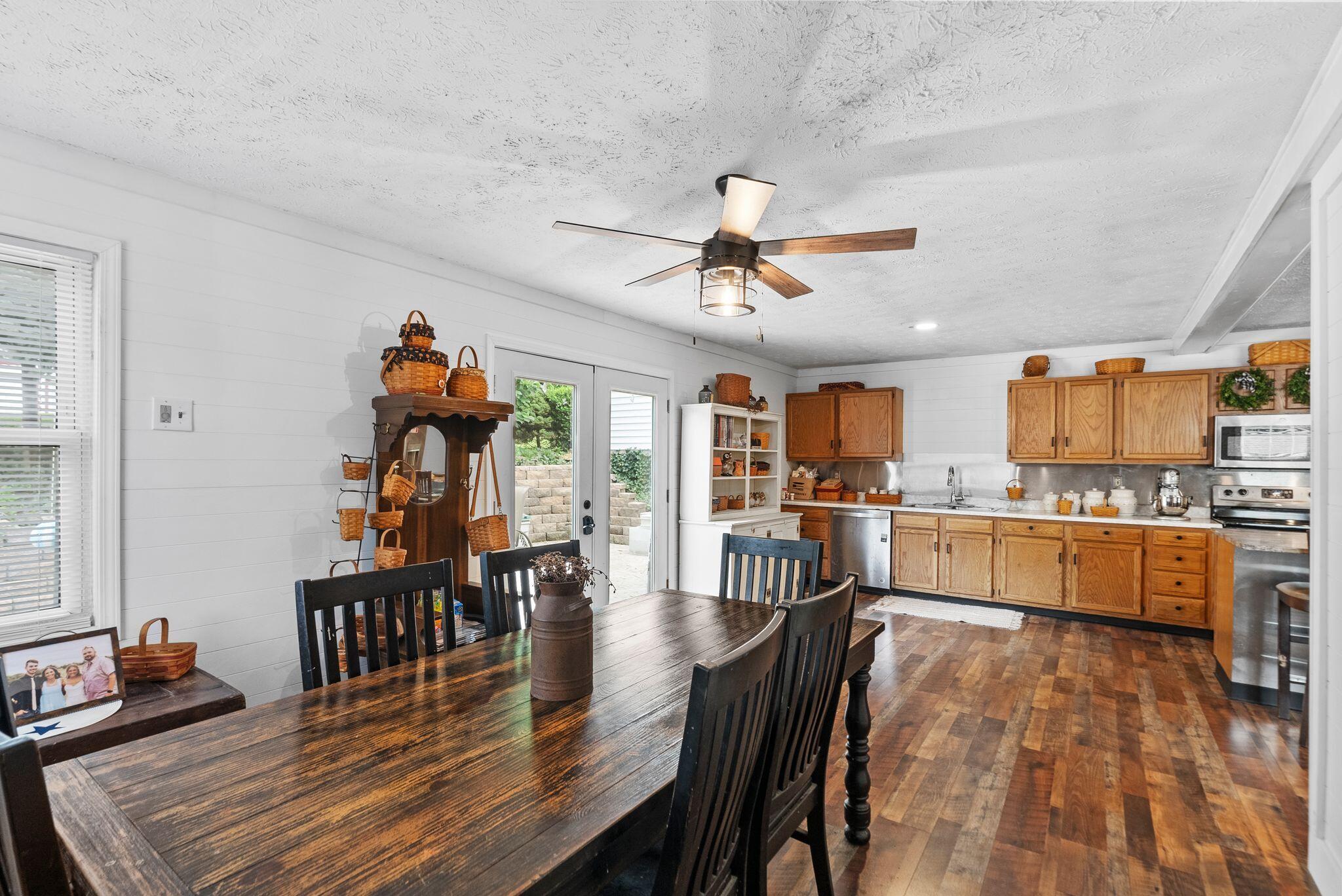 170 Davistown Road