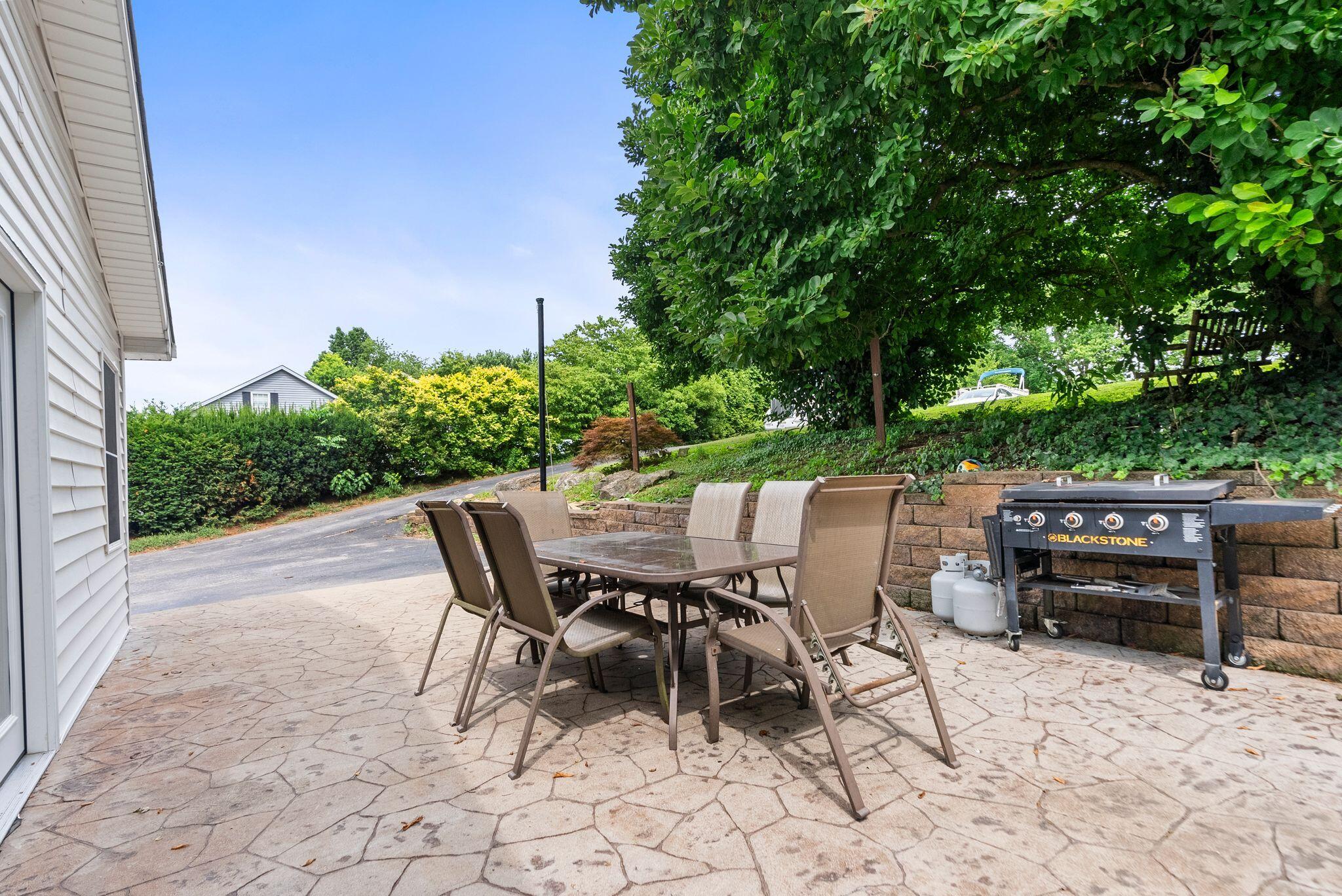 170 Davistown Road