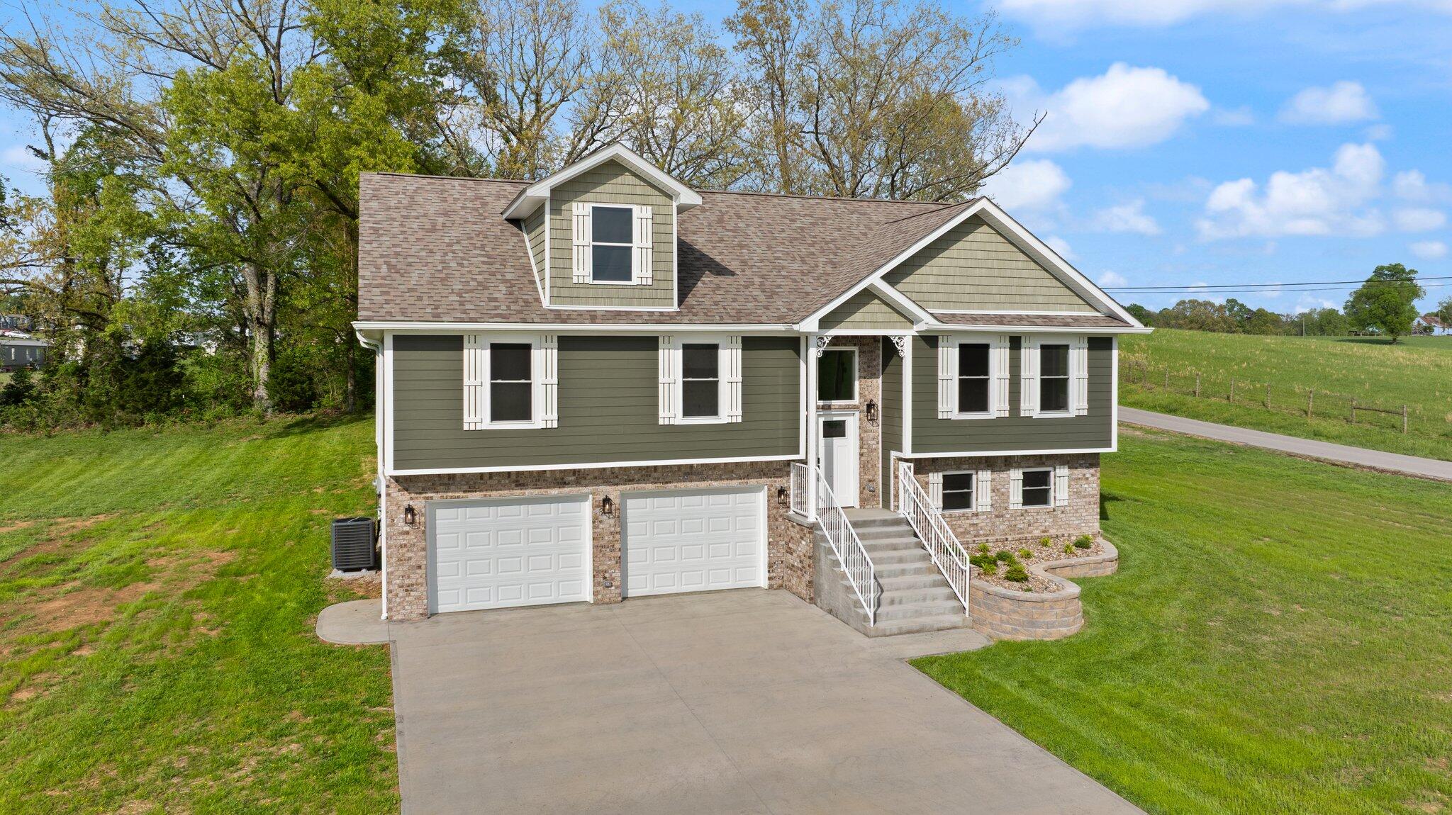 14 Hallies Way