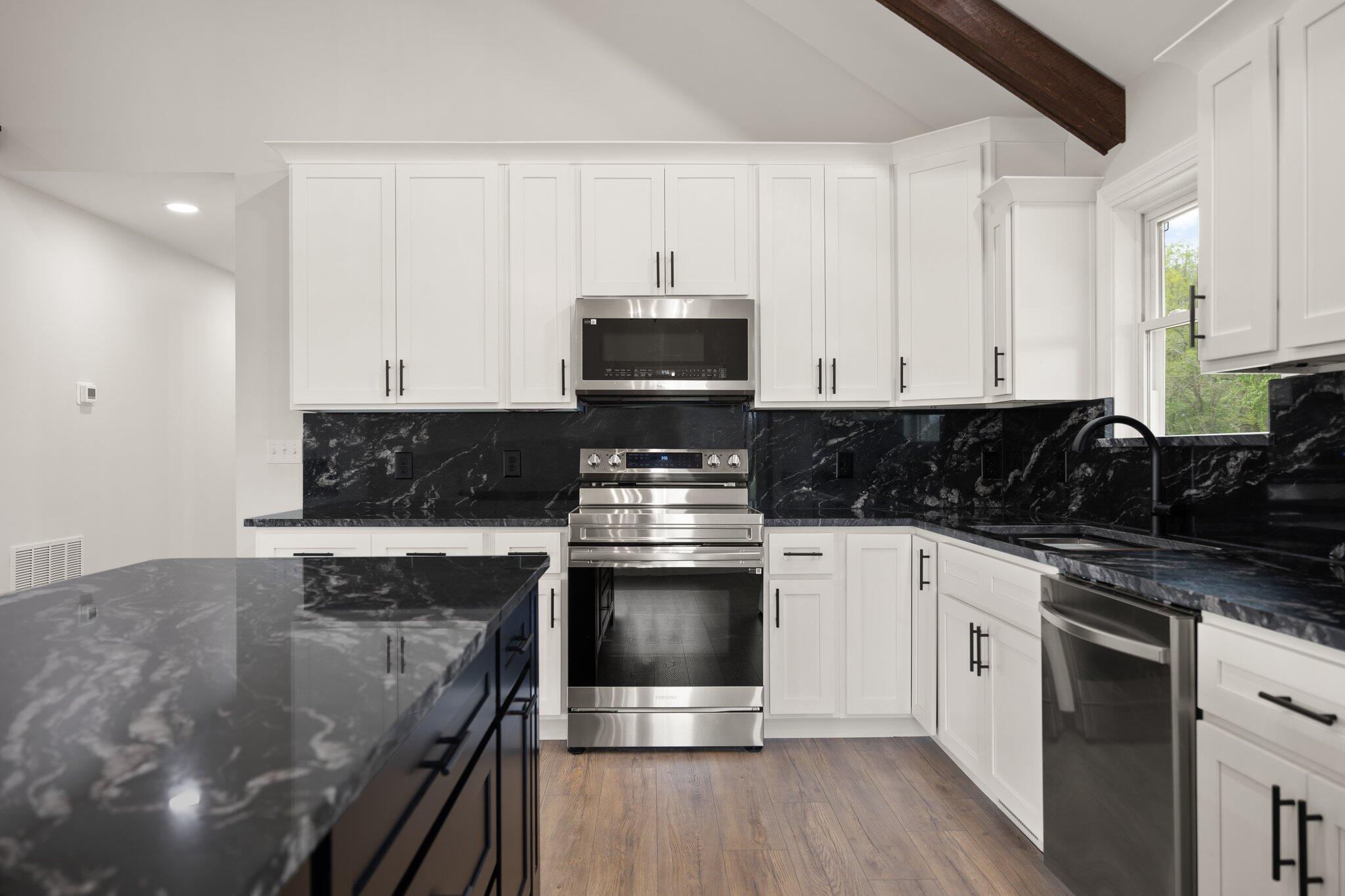 14 Hallies Way