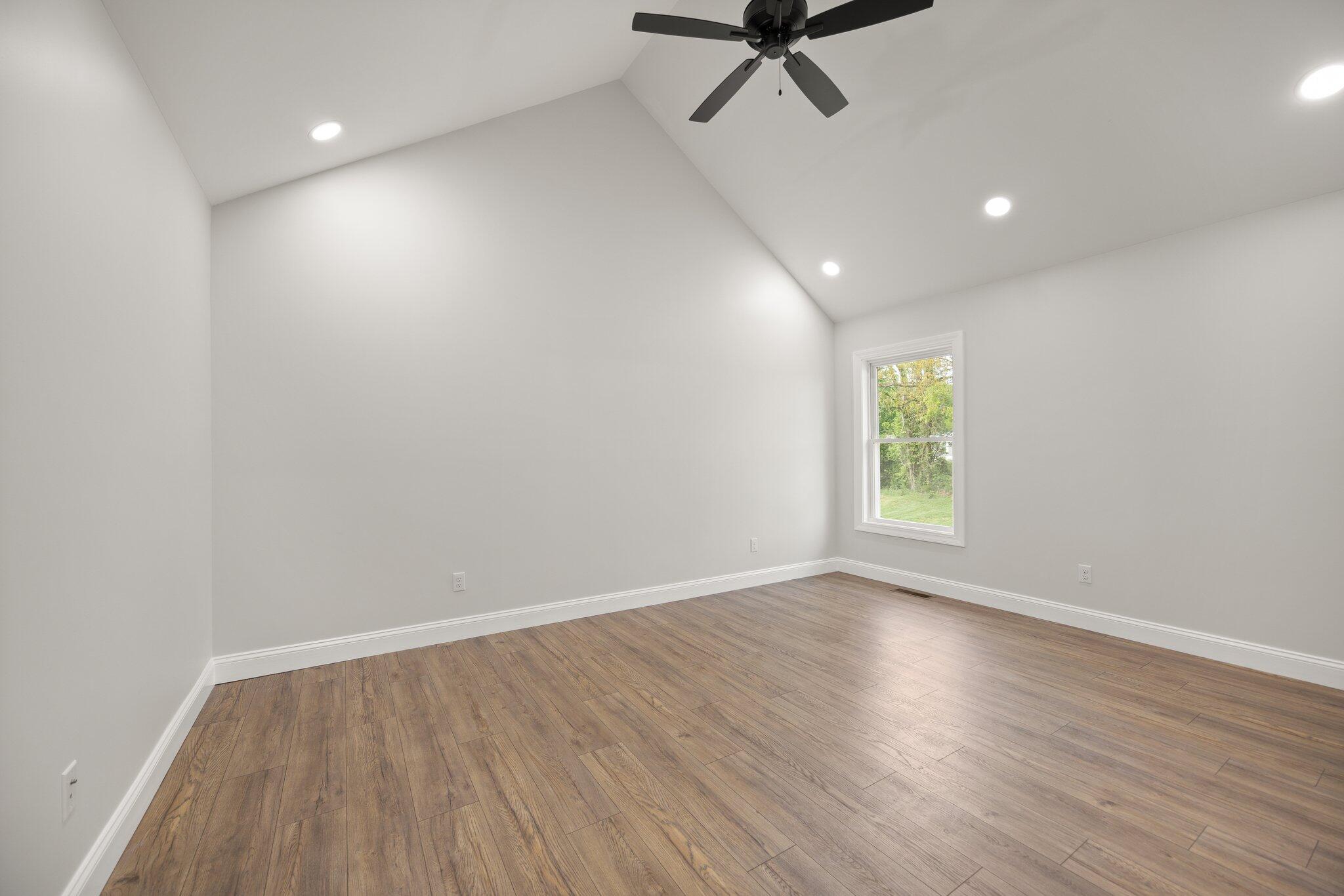 14 Hallies Way