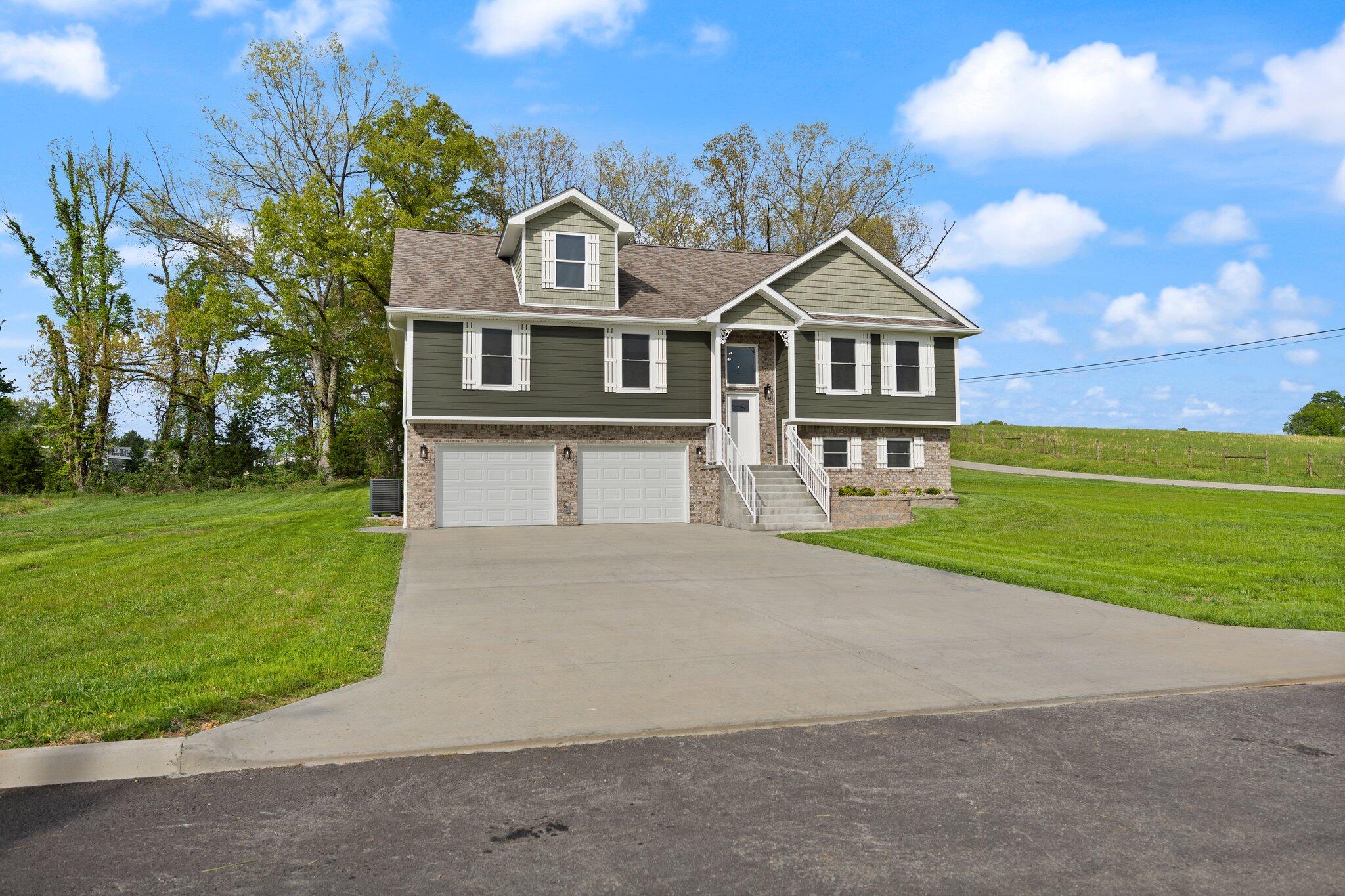 14 Hallies Way