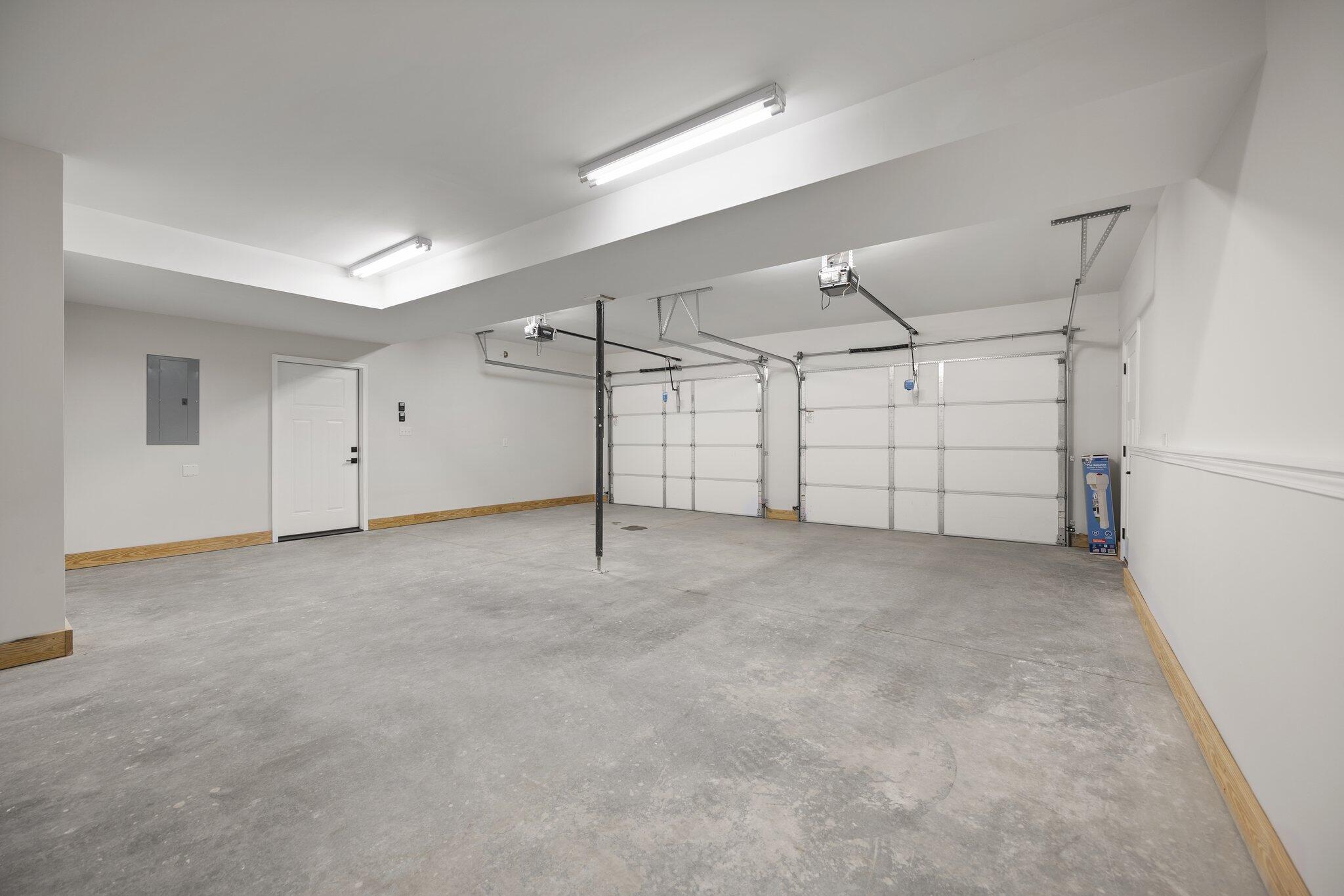14 Hallies Way