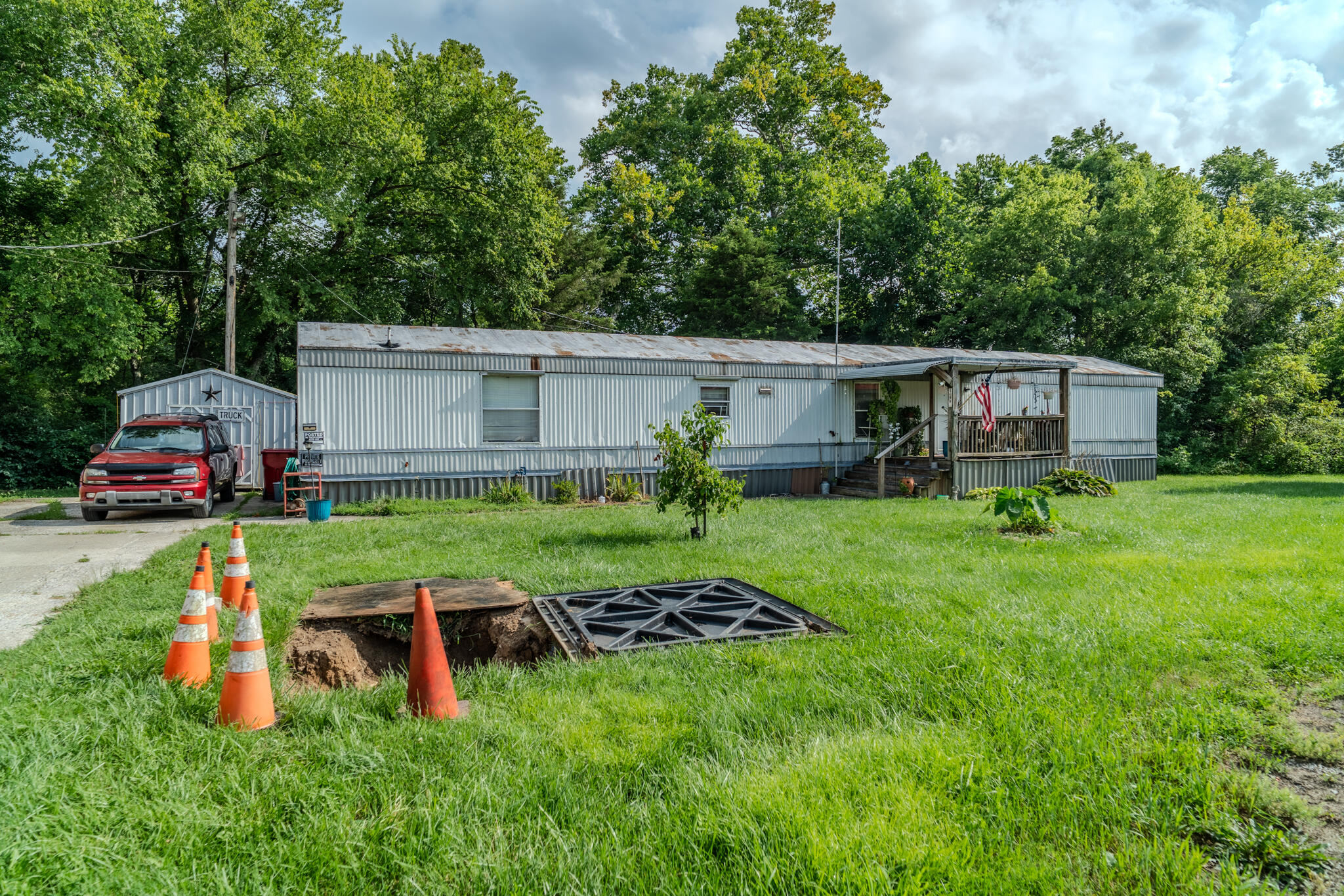 3464 Louisville Road