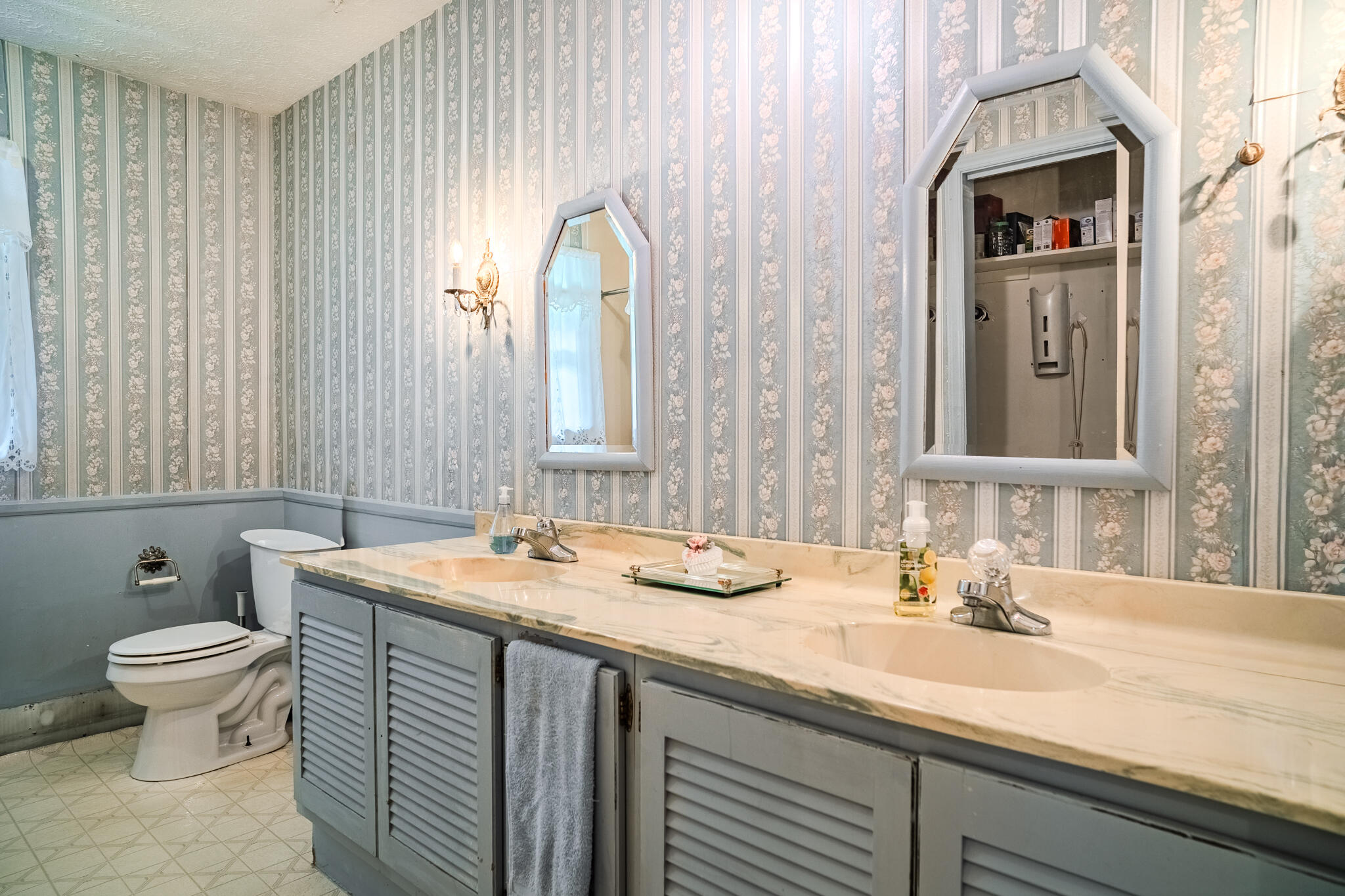 211 Tolan Branch Road