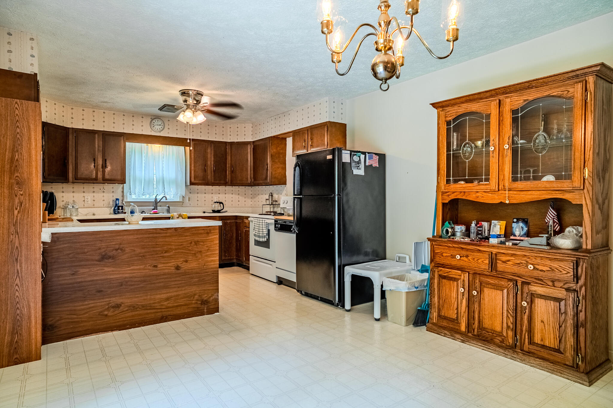 211 Tolan Branch Road