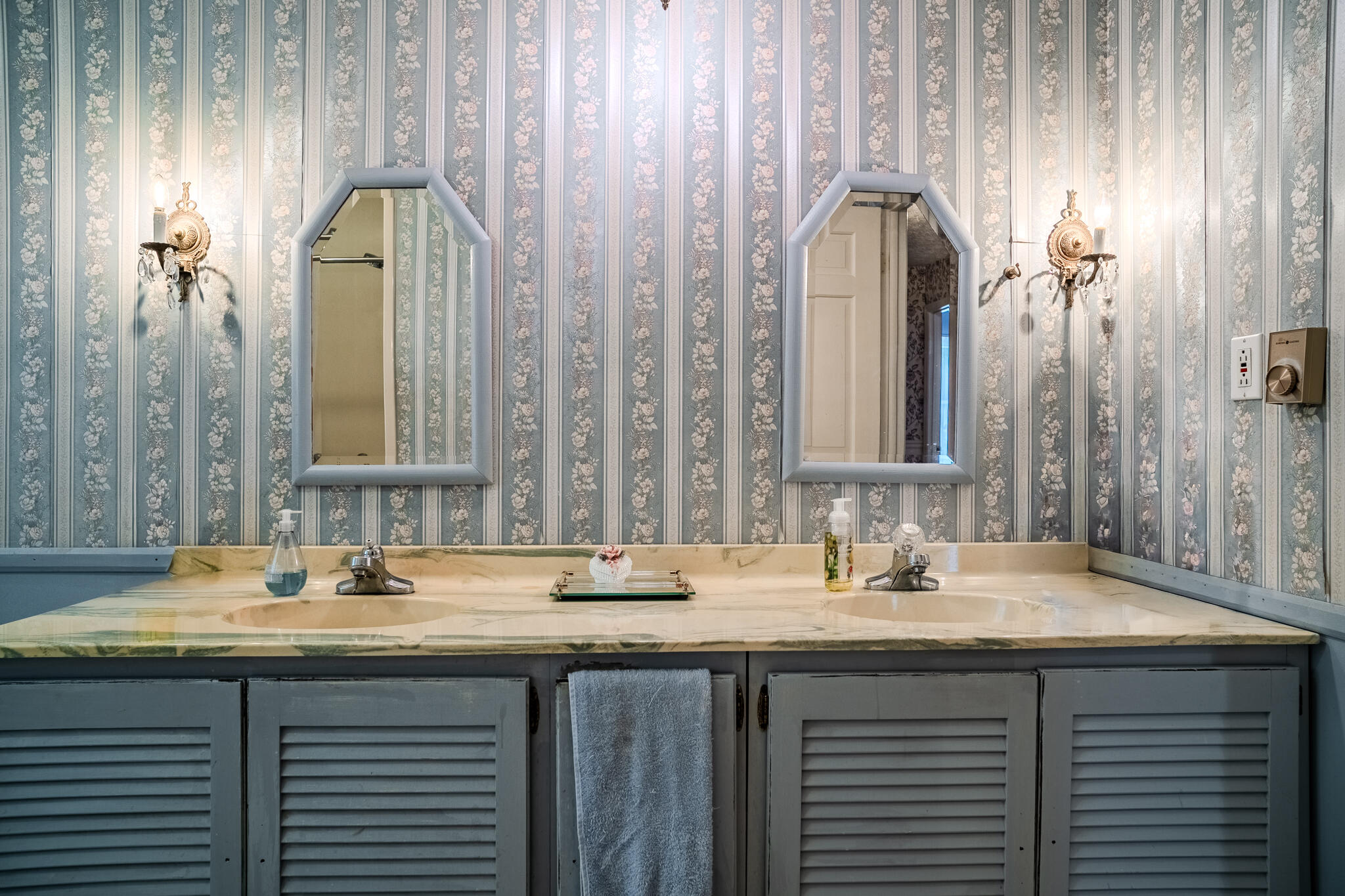 211 Tolan Branch Road