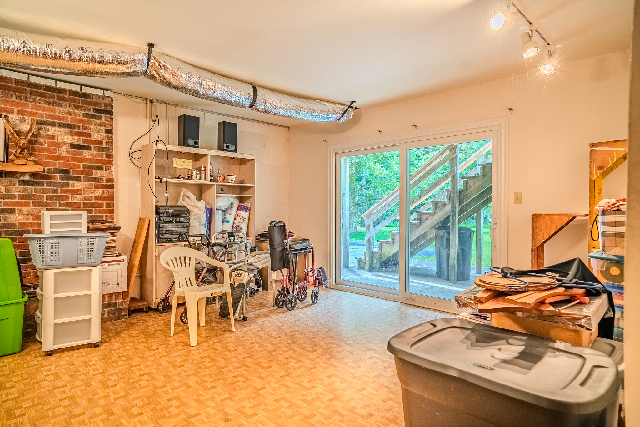 211 Tolan Branch Road