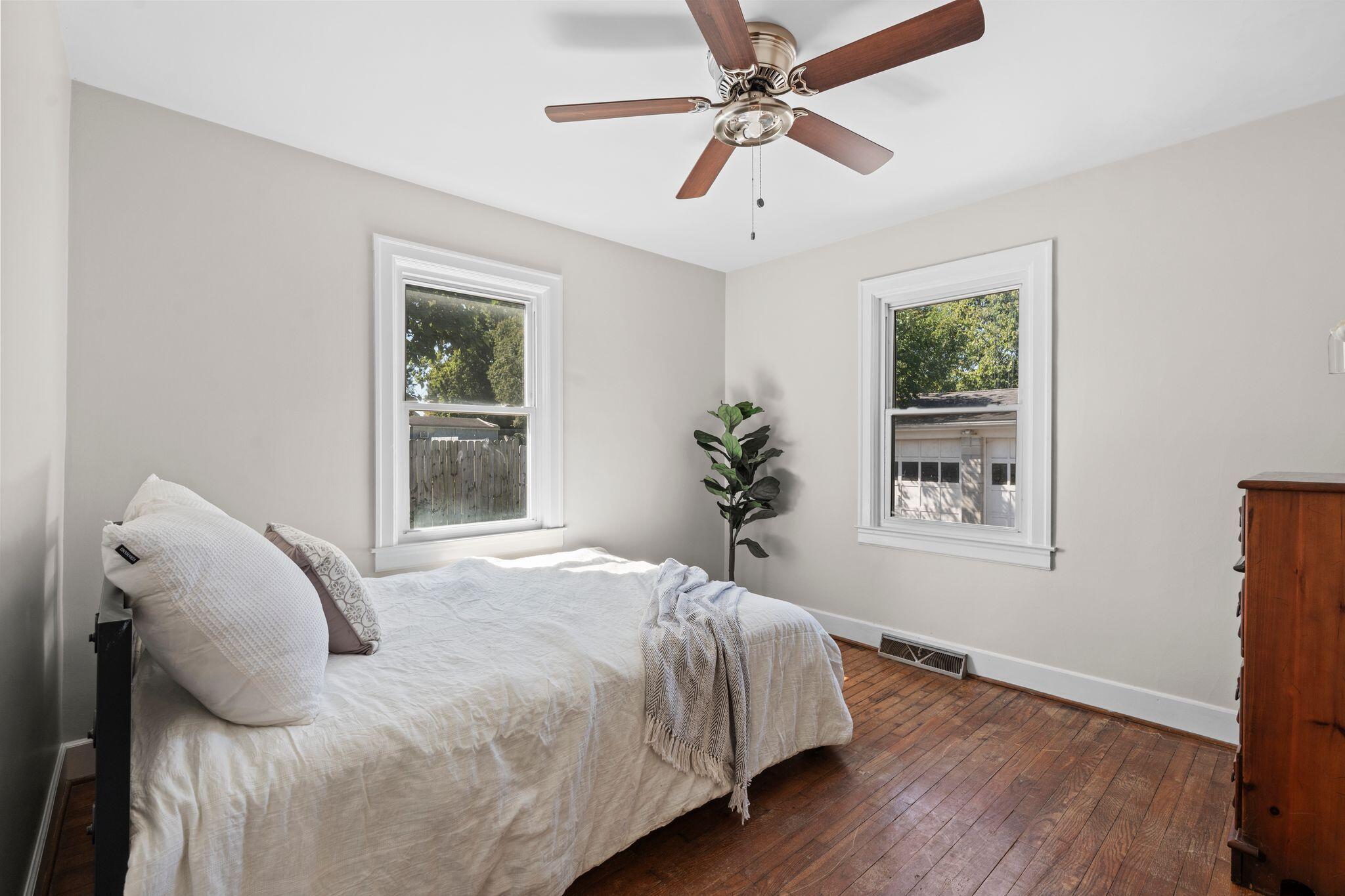 1339 Lexington Road