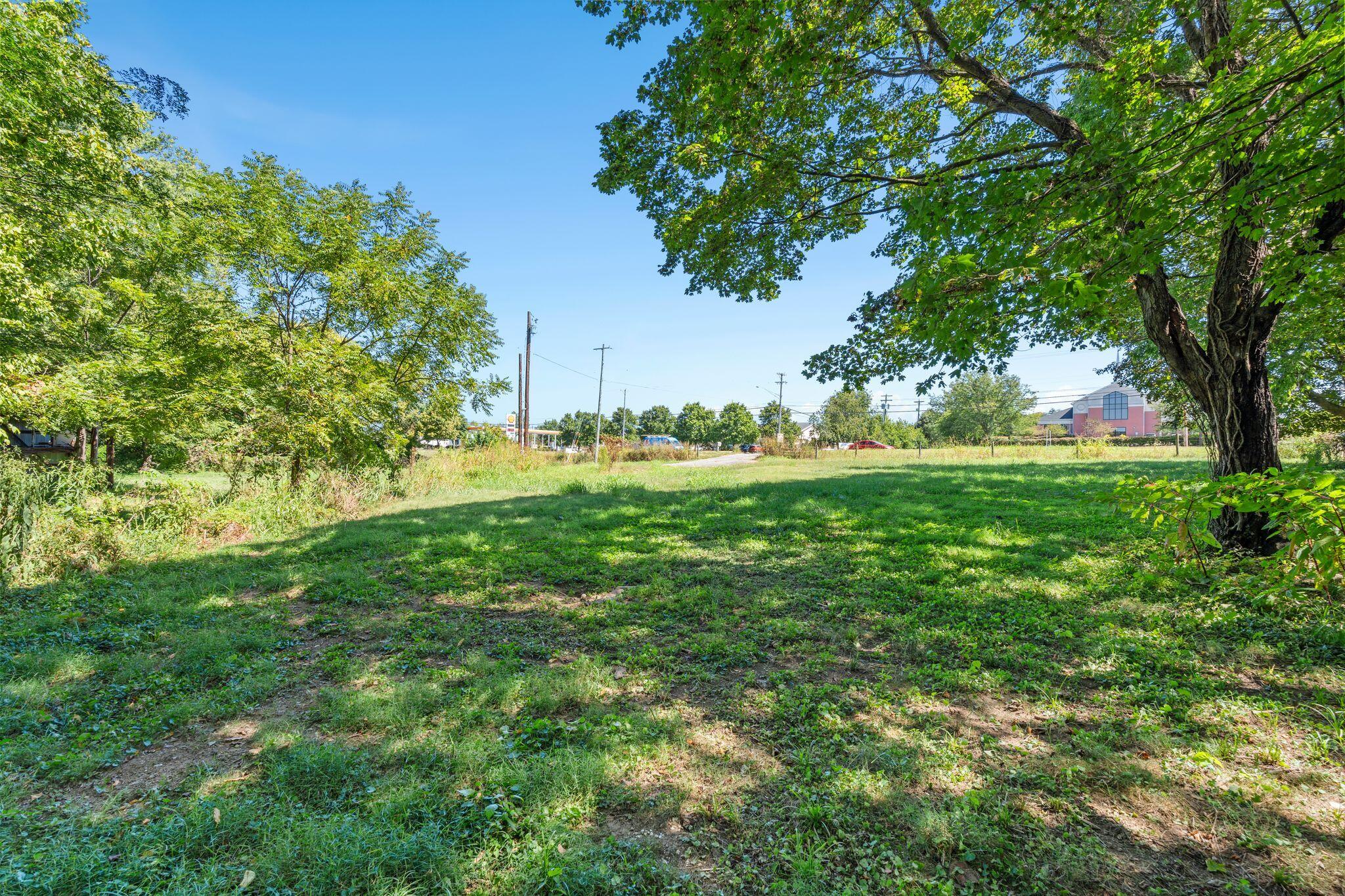 1339 Lexington Road