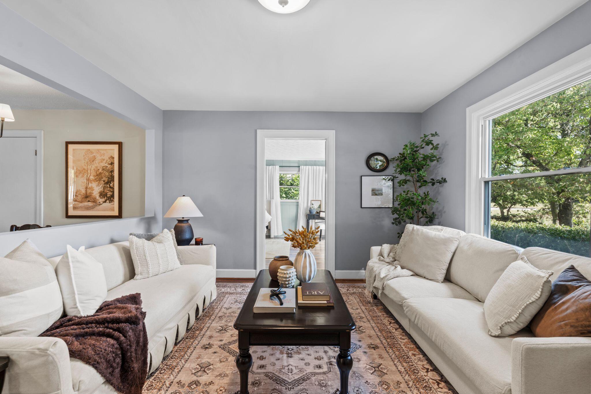 1339 Lexington Road