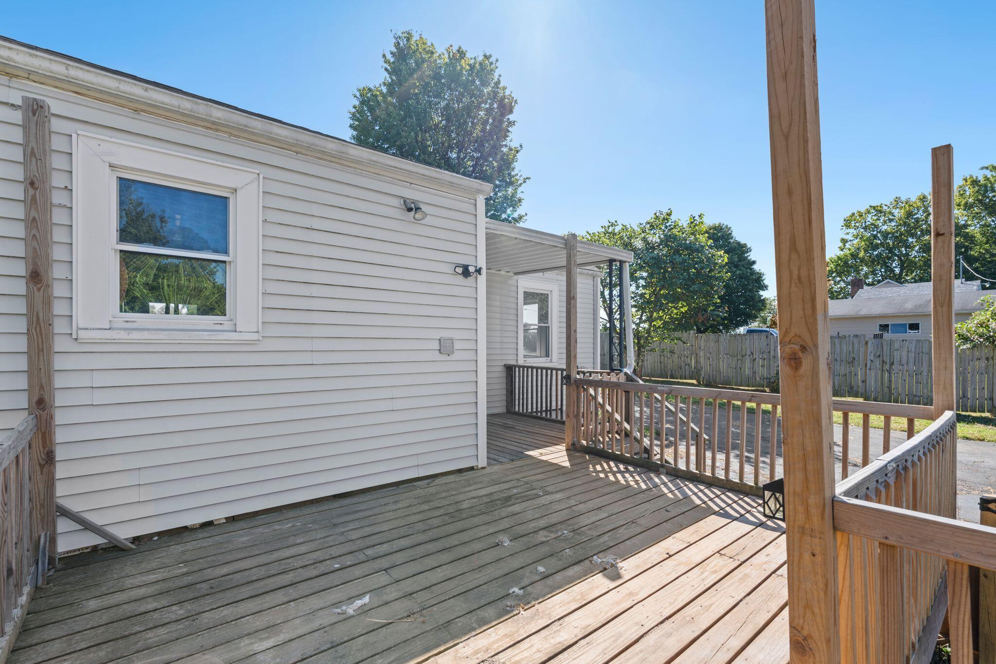 1339 Lexington Road