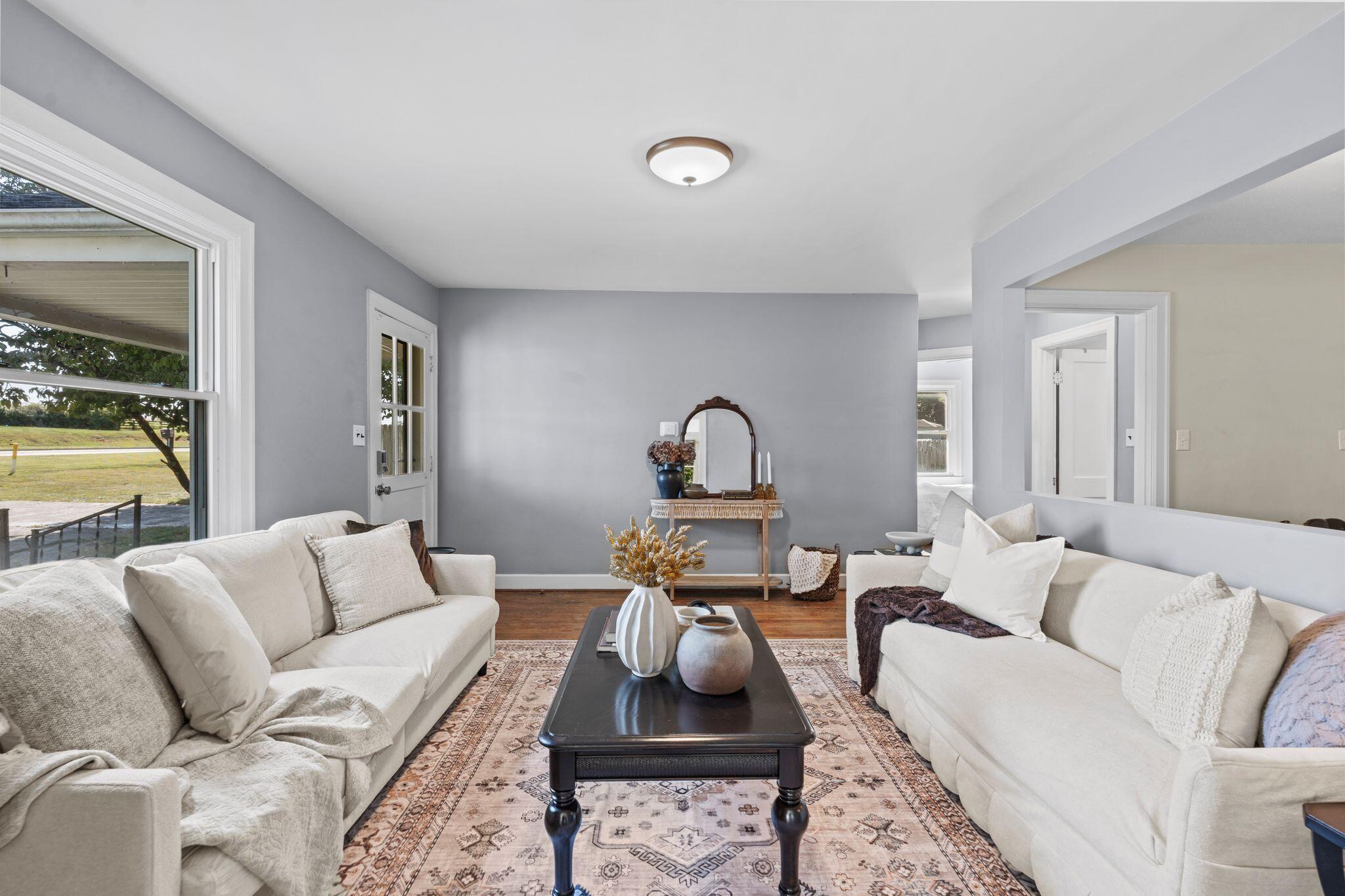 1339 Lexington Road