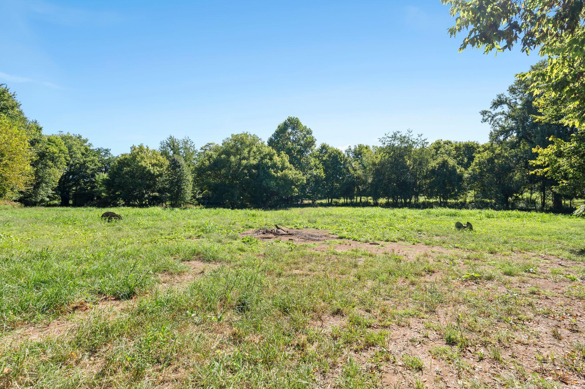 1339 Lexington Road