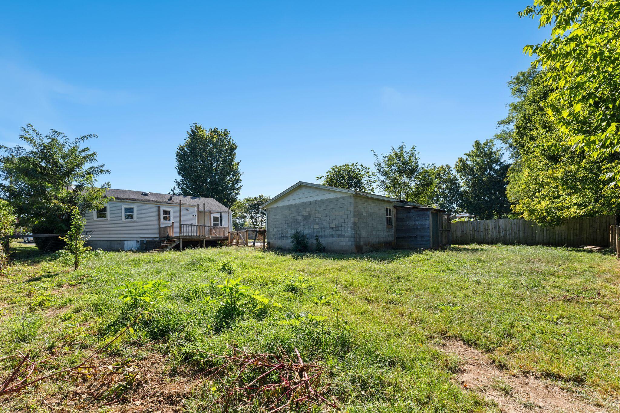 1339 Lexington Road