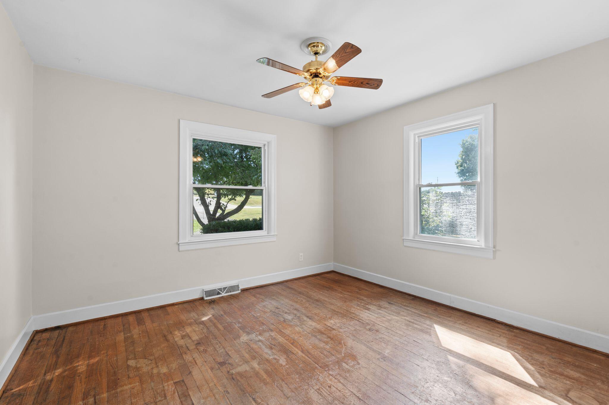 1339 Lexington Road