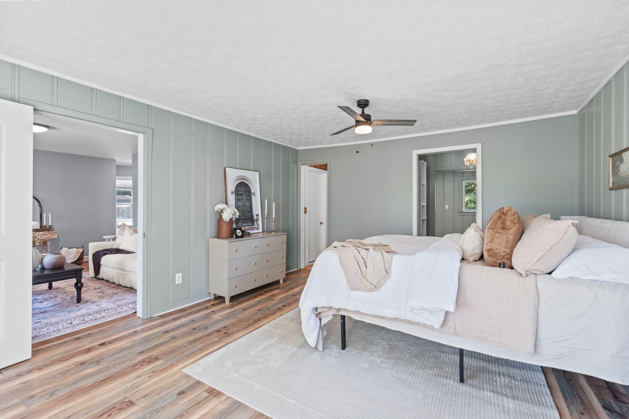 1339 Lexington Road
