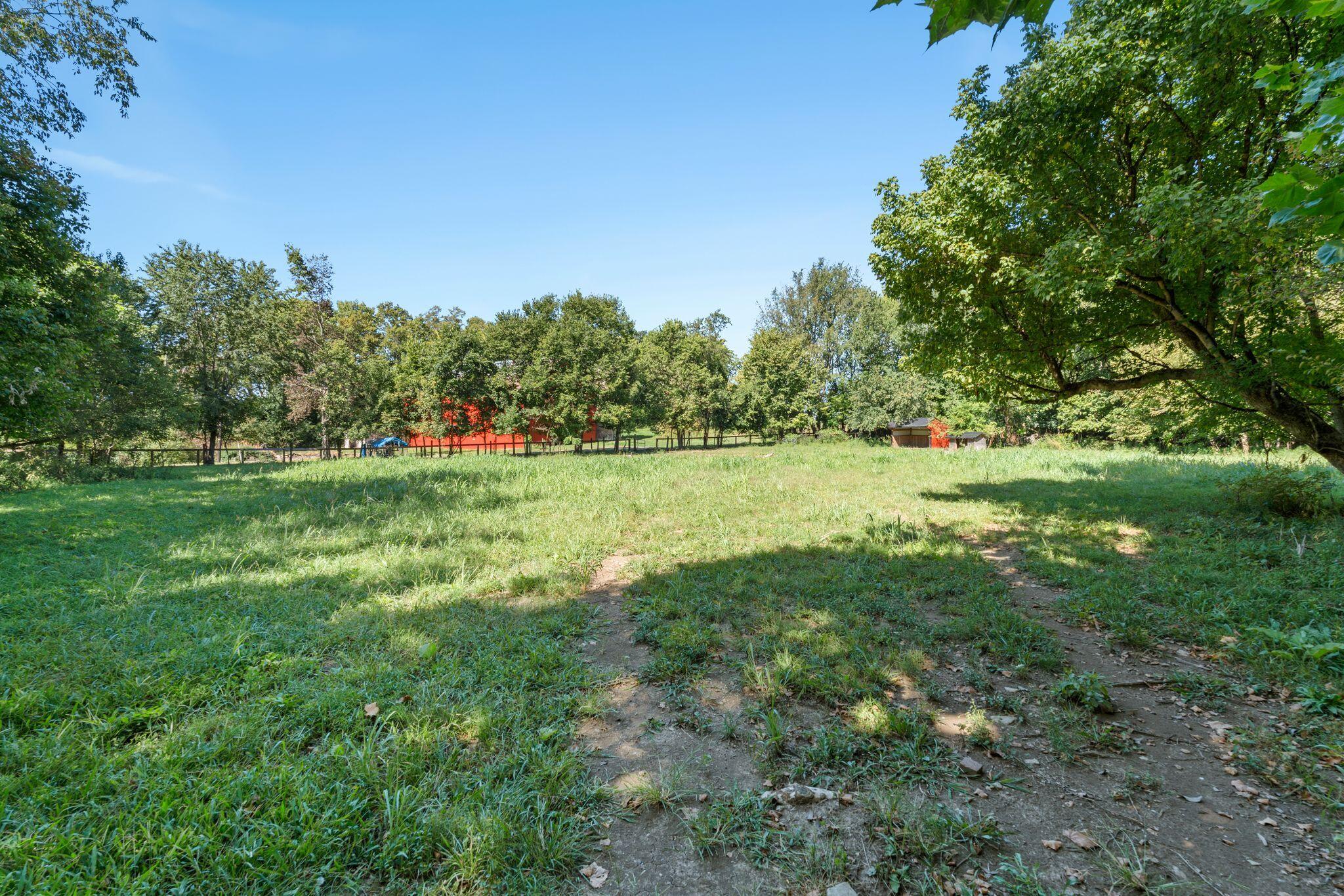 1339 Lexington Road