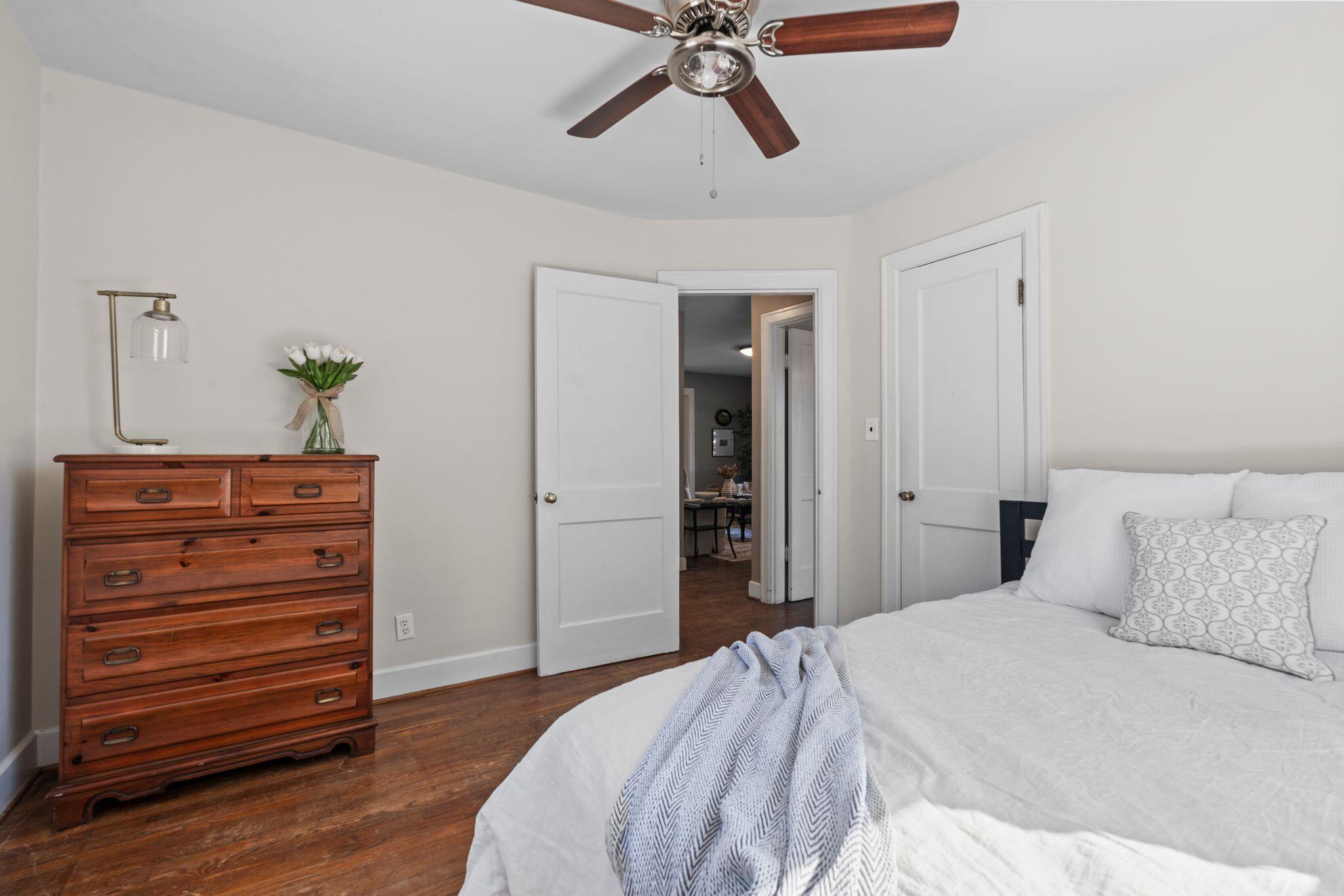 1339 Lexington Road