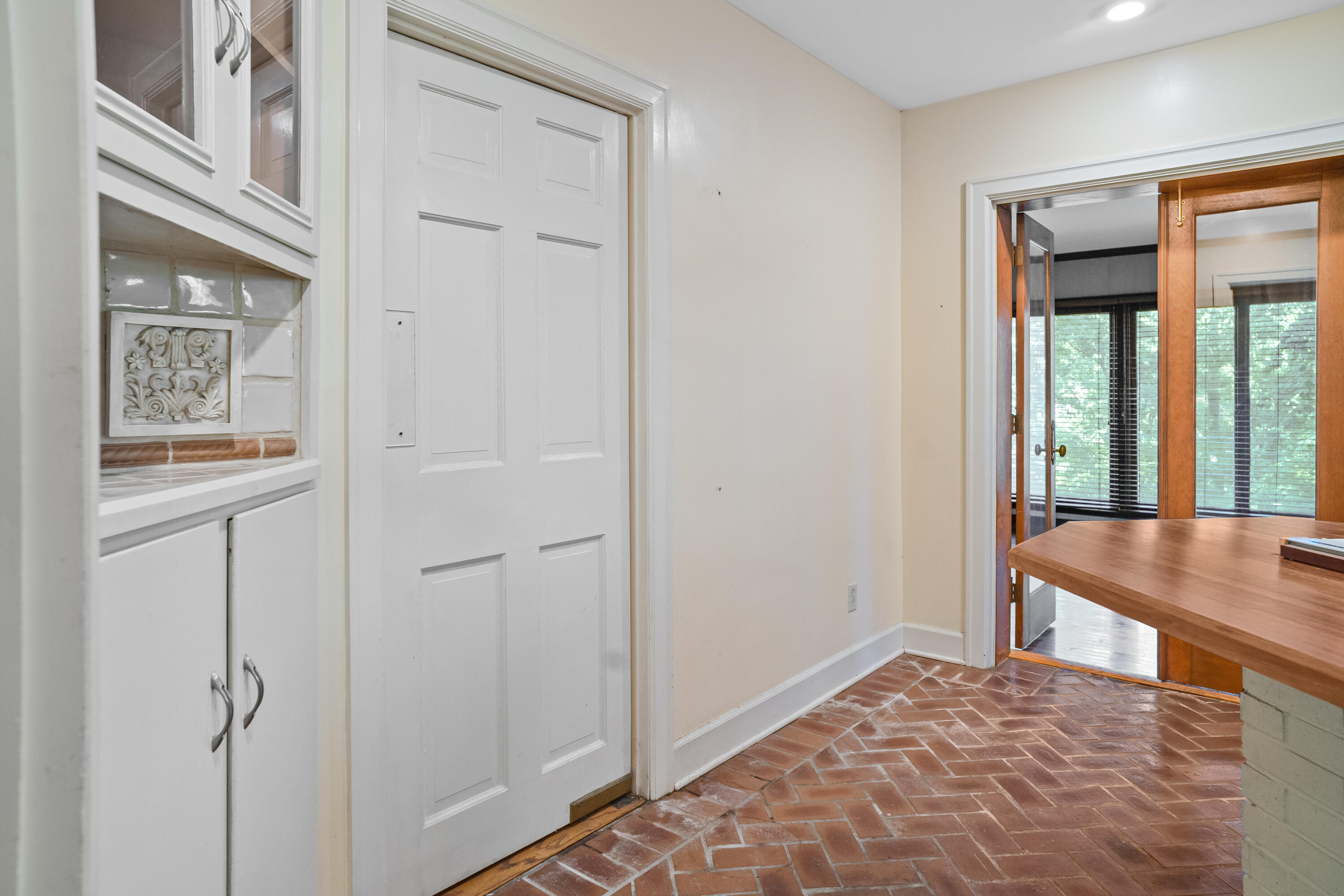 111 Tanglewood Drive