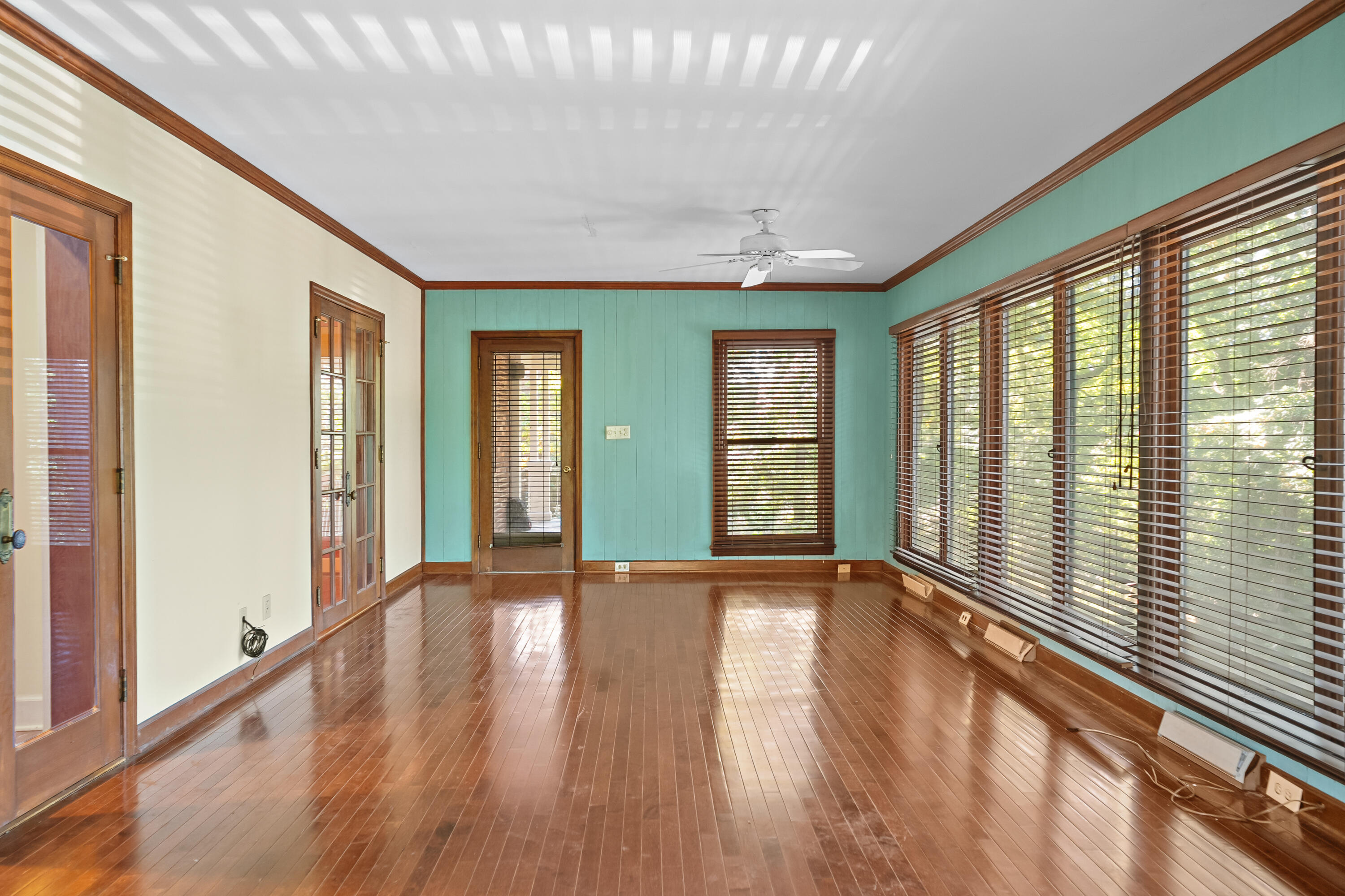 111 Tanglewood Drive