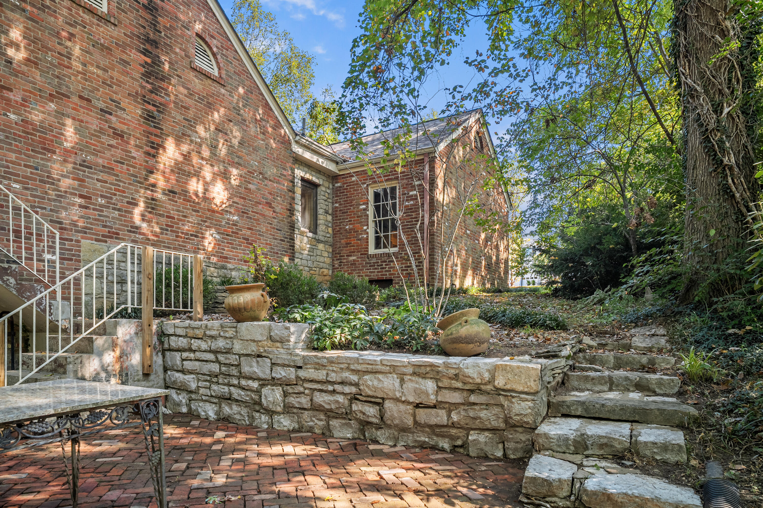 111 Tanglewood Drive