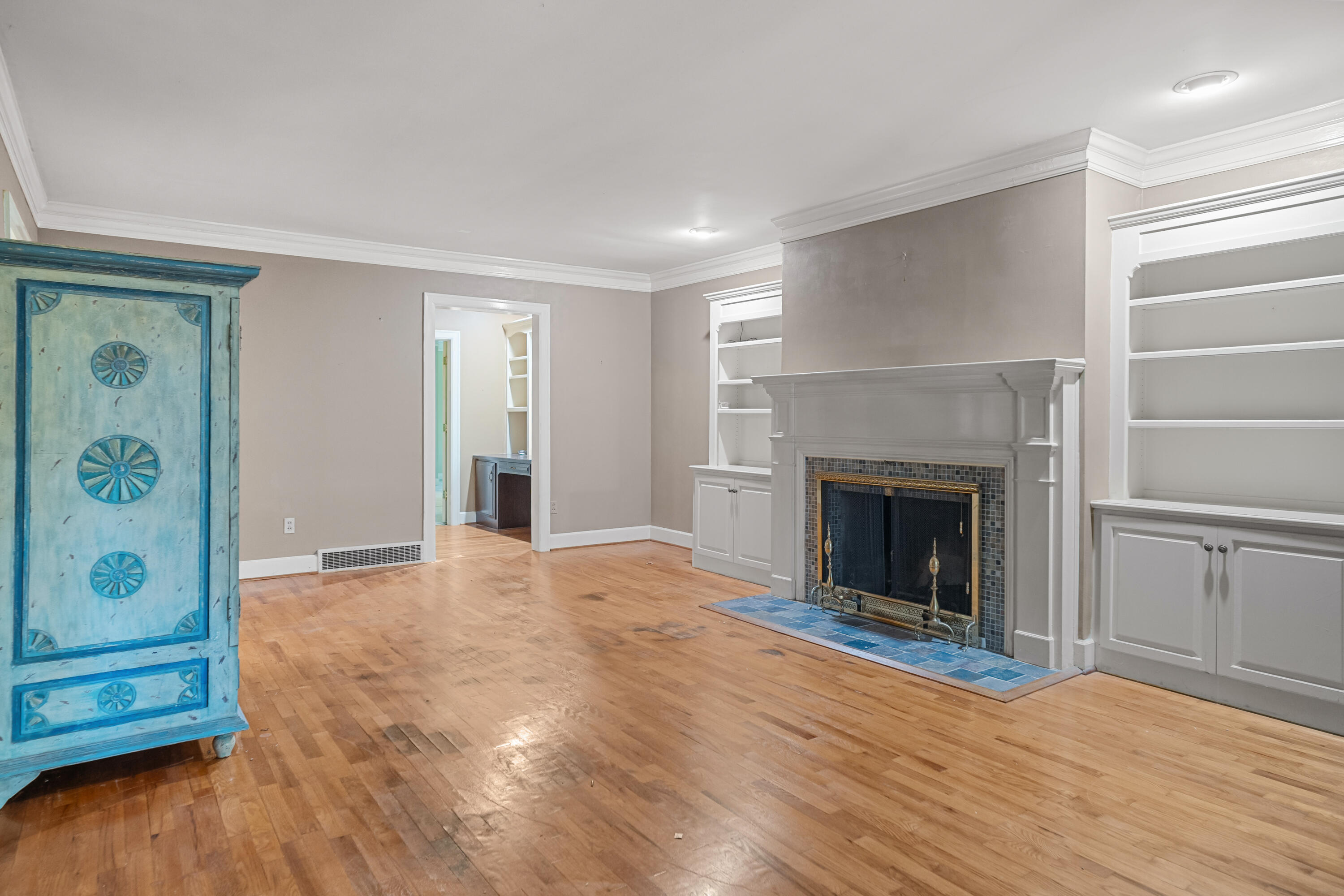 111 Tanglewood Drive