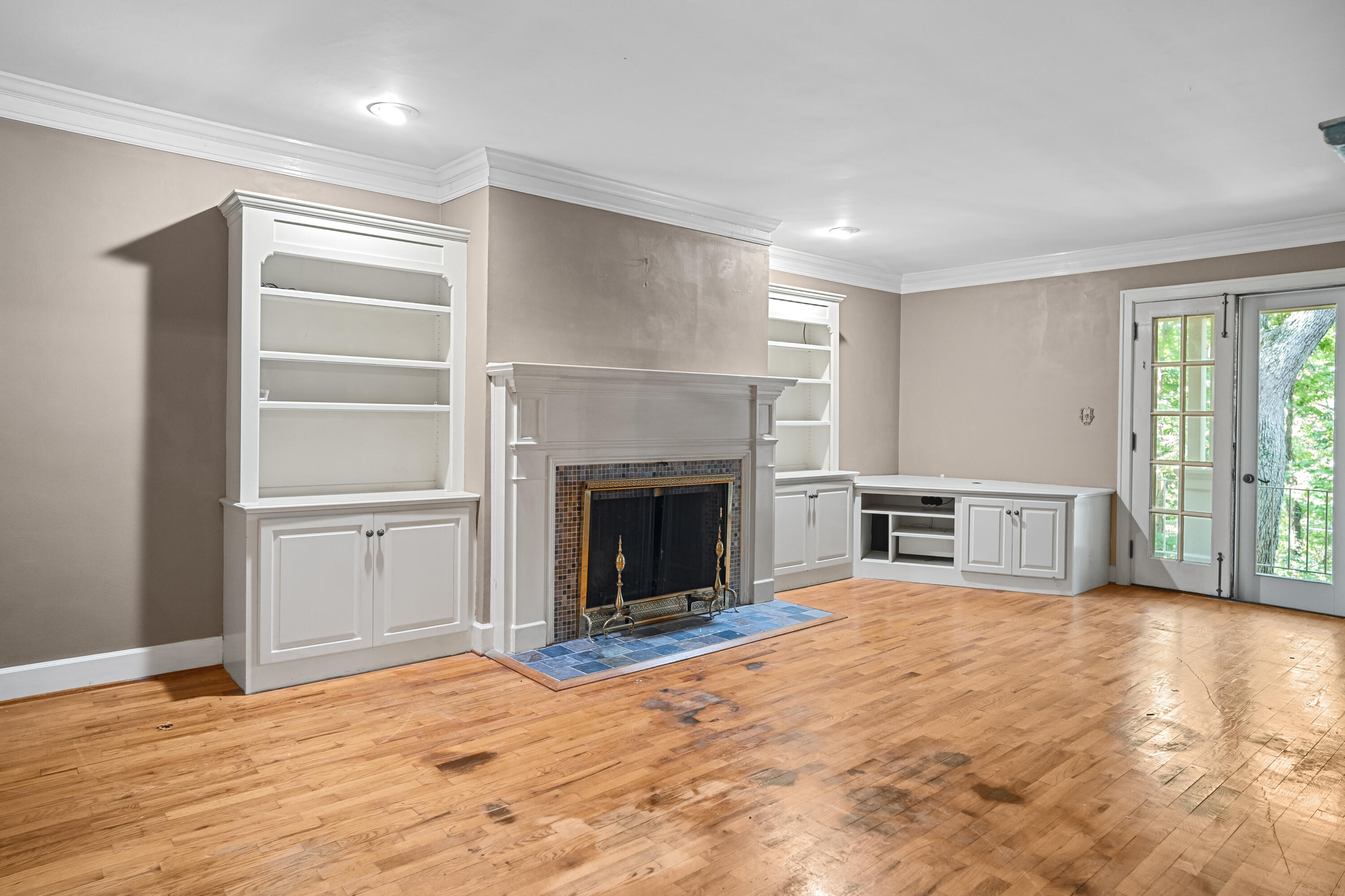 111 Tanglewood Drive