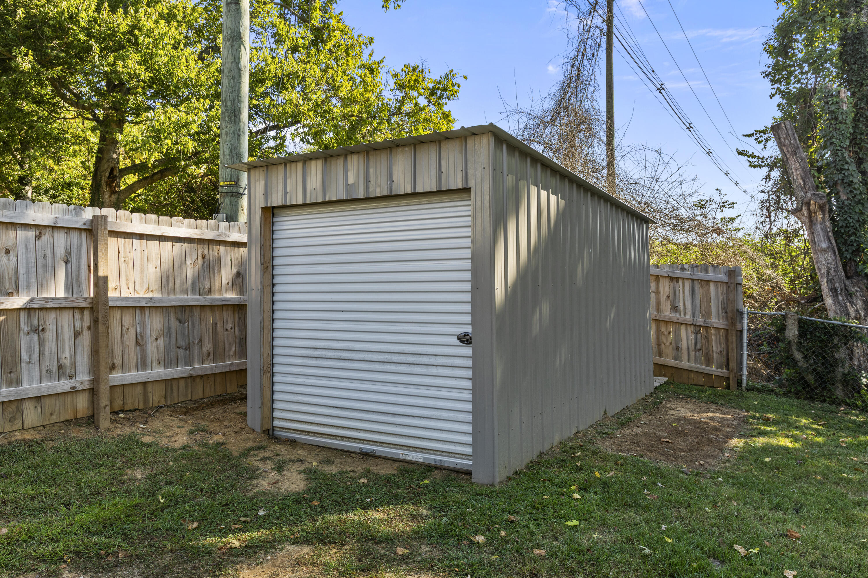 512 N Magnolia Drive