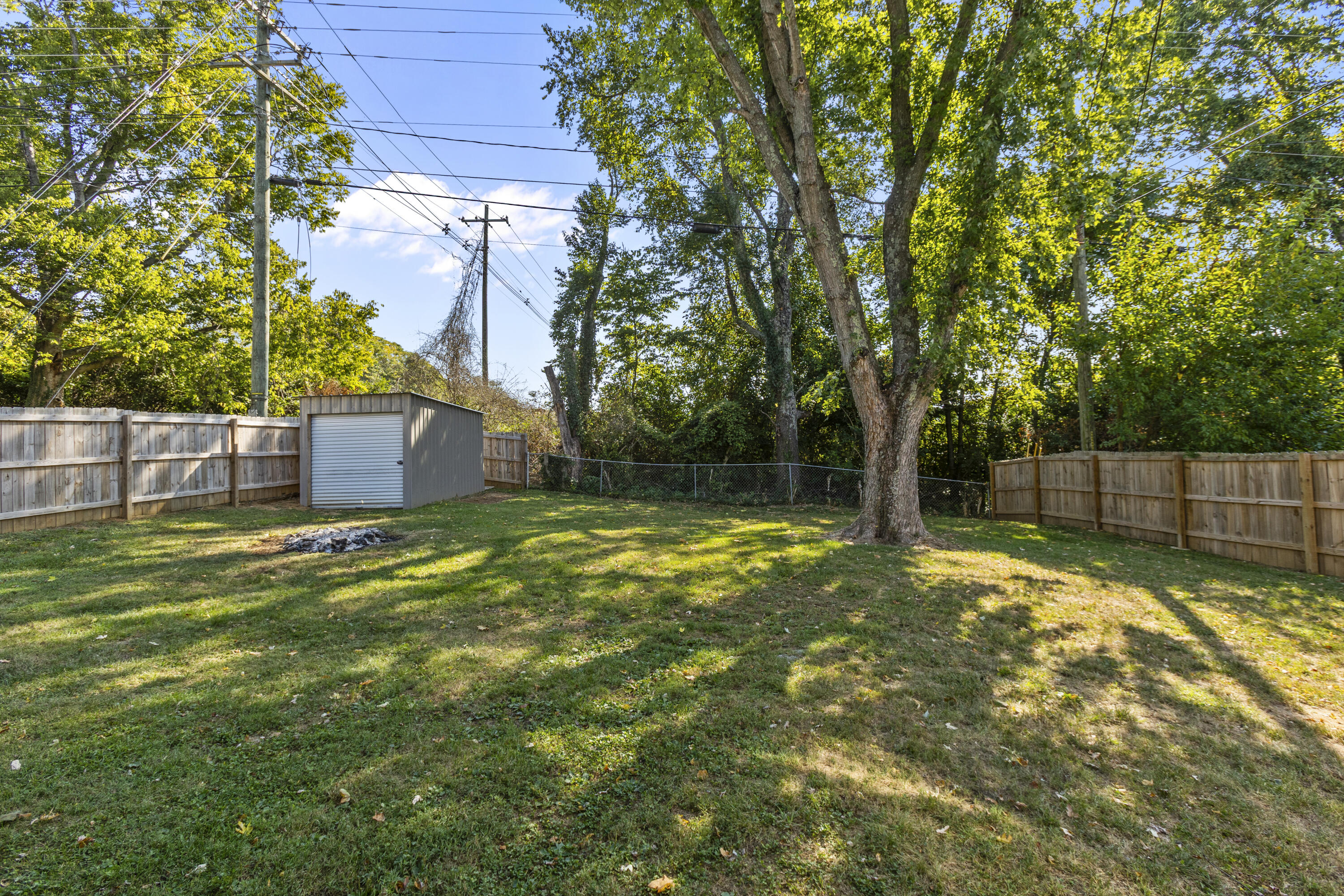 512 N Magnolia Drive