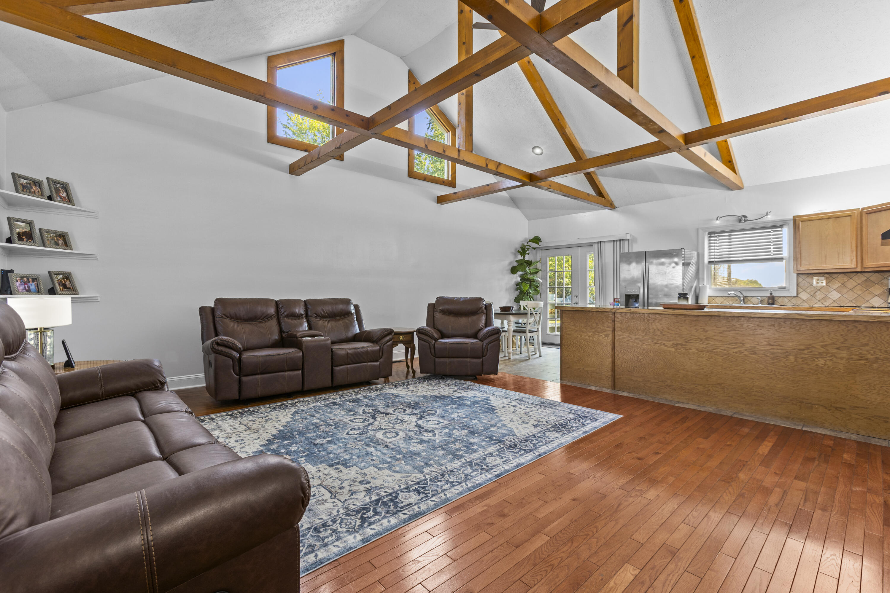 512 N Magnolia Drive