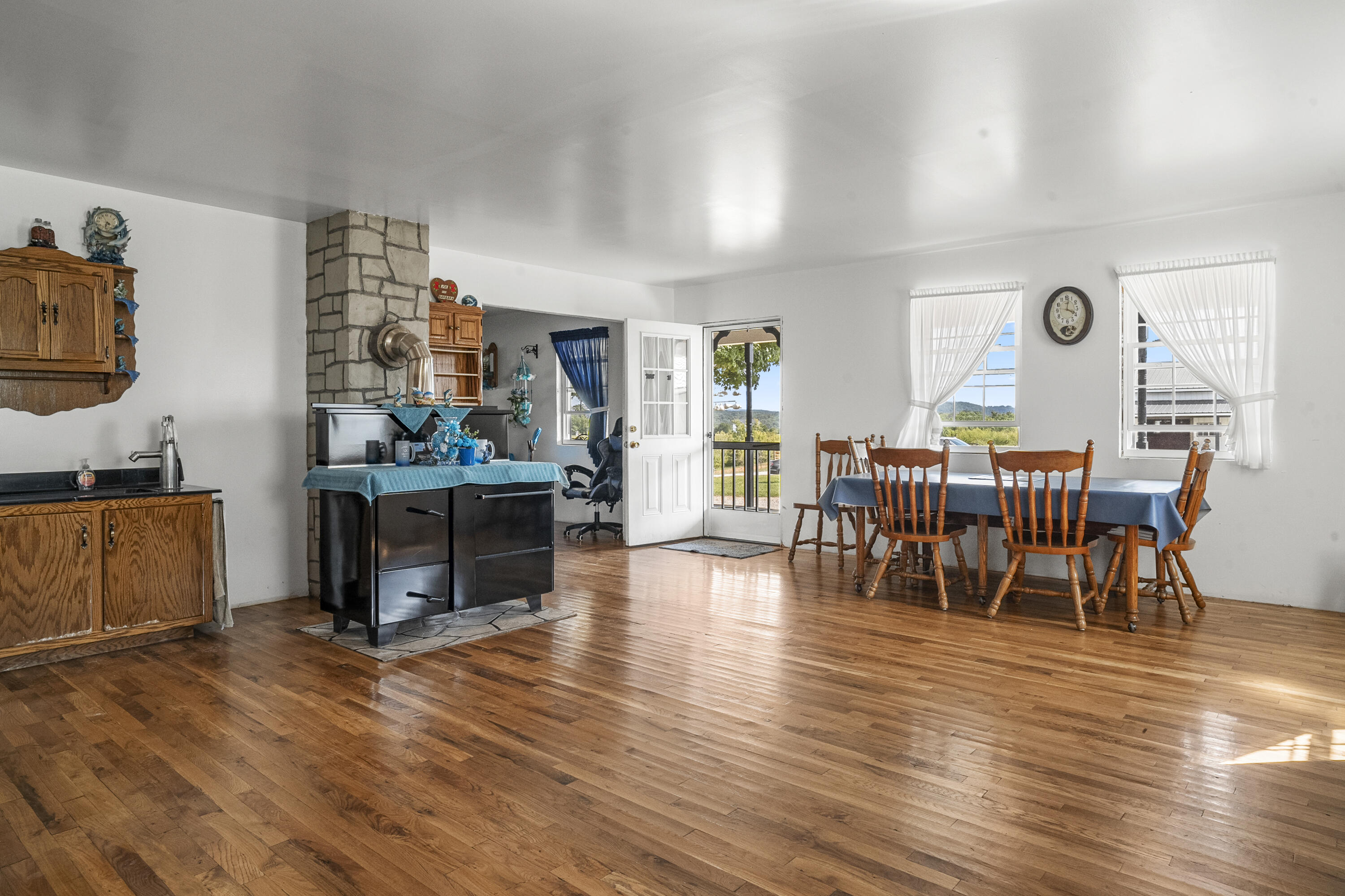 313 Jay Road