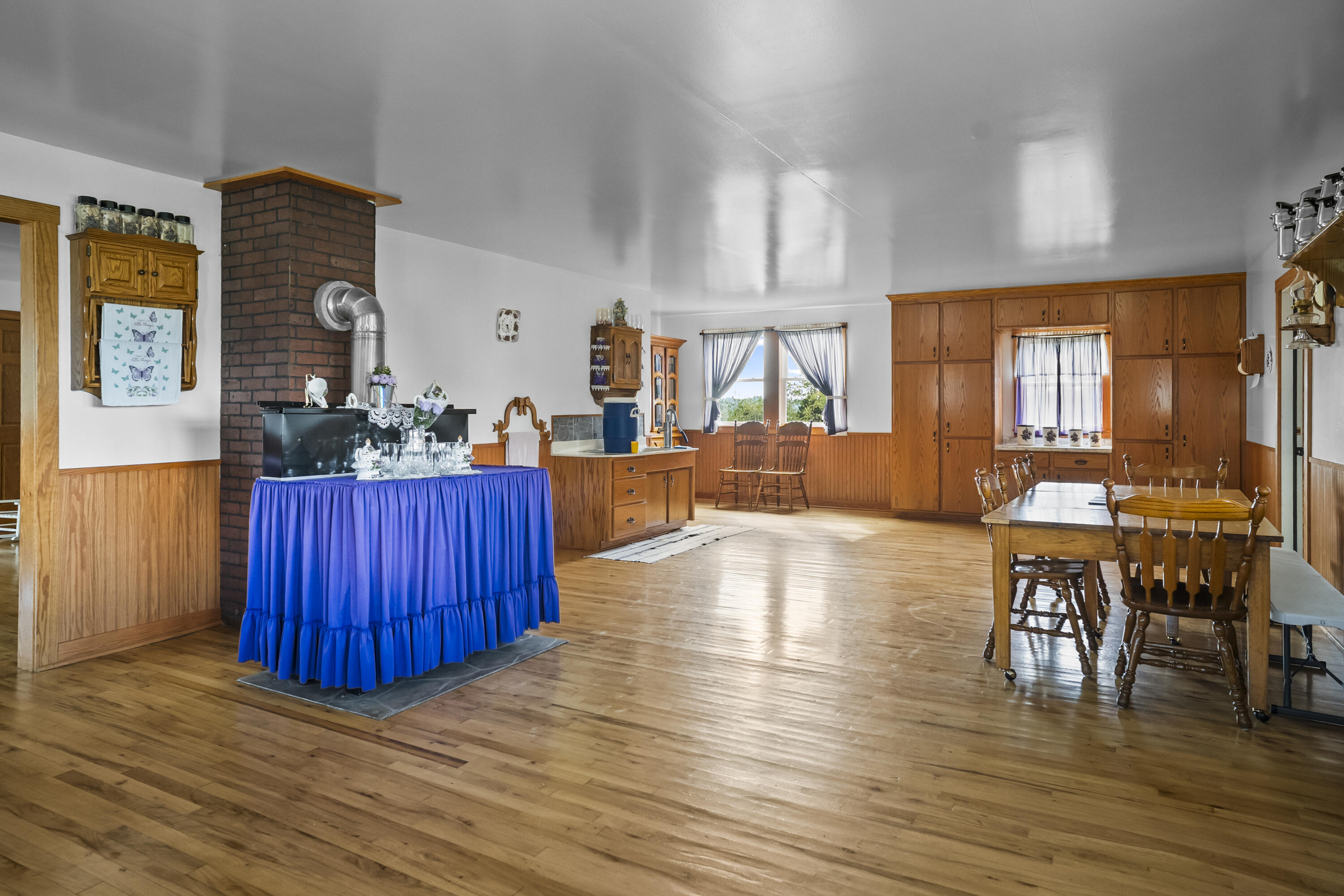 335 Jay Road
