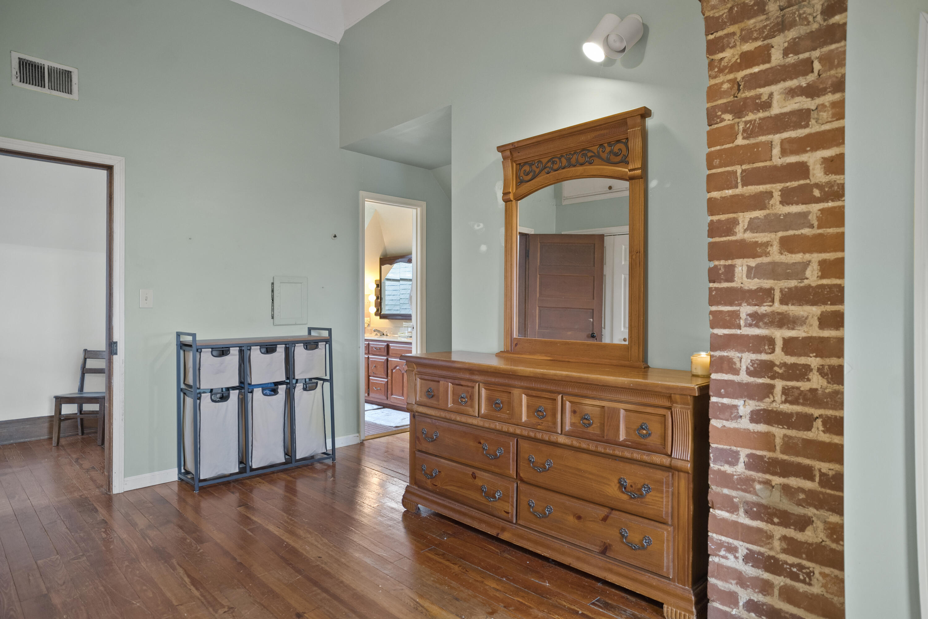 5199 Schollsville Road