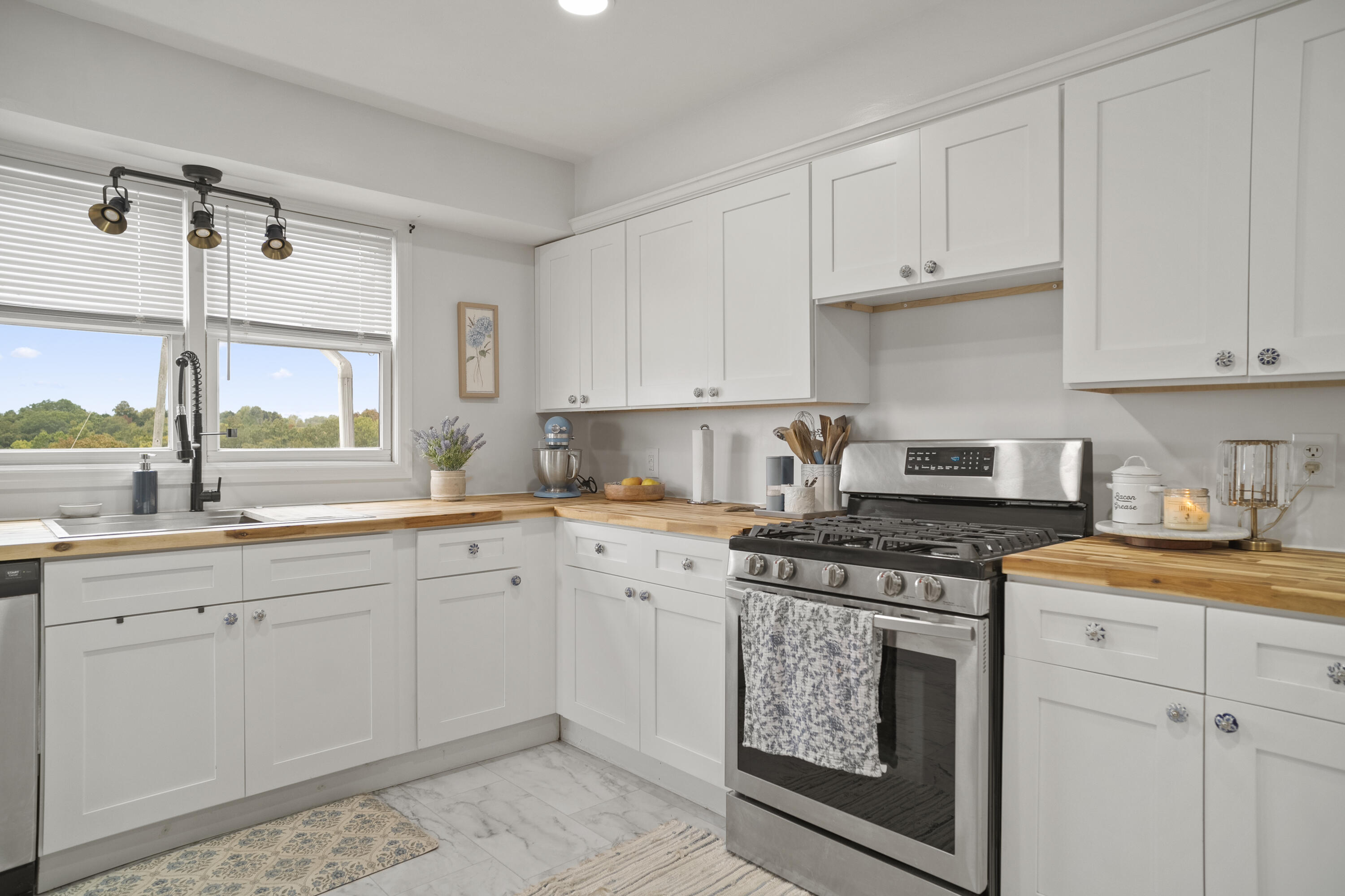 5199 Schollsville Road